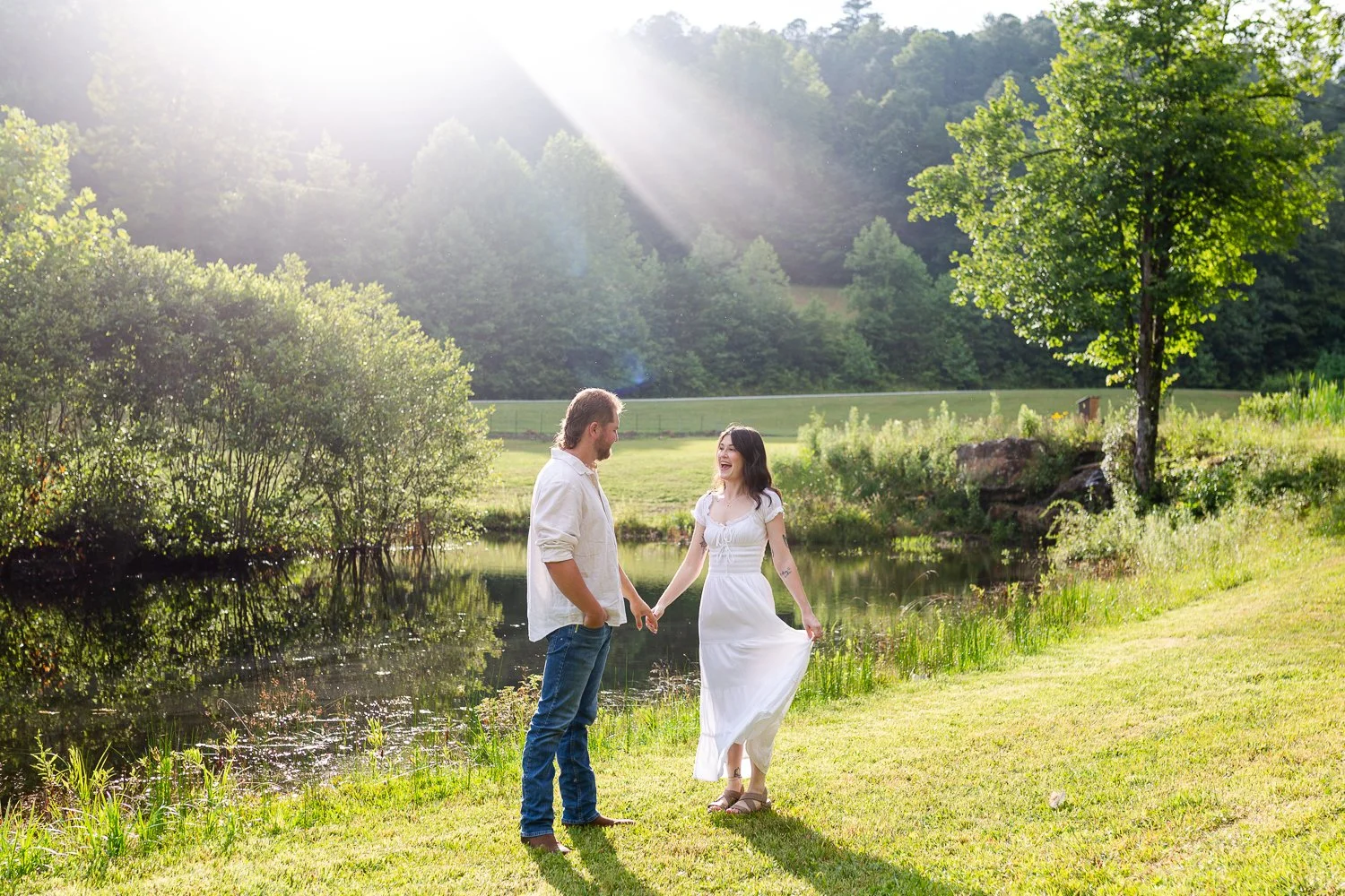 #NCWeddings #828Weddings #NCBrides #NCCouples #NCWeddingPhotographer #NCWeddingPhotography #WNCWeddings #AppalachianWeddings #828IsGreat #828Brides #MountainWeddings

NC Weddings 
NC Wedding Photographer
NC Brides
Waynesville Wedding Photographer
Ash