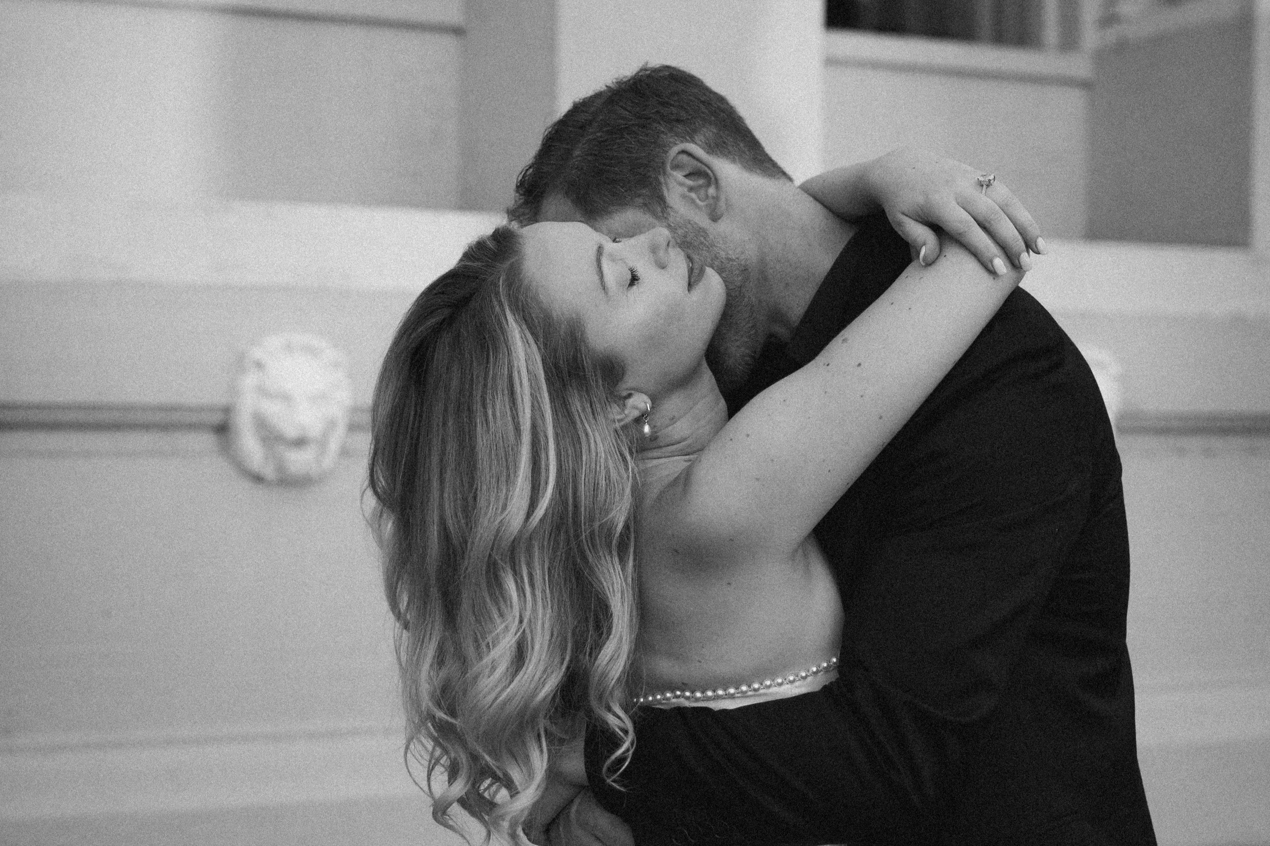 Taylor Carr Dating Coach Money Course