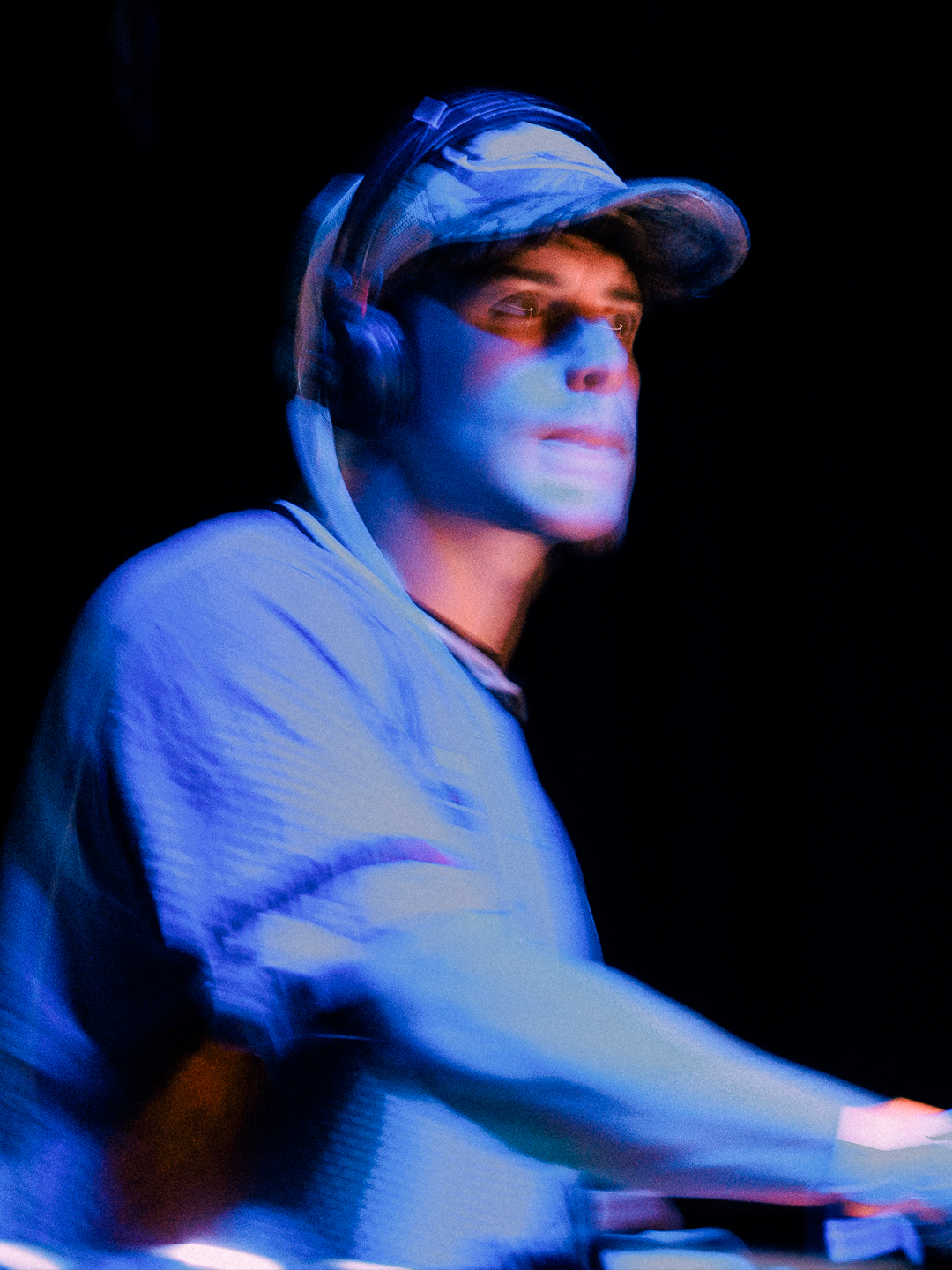 GRAY_03.png