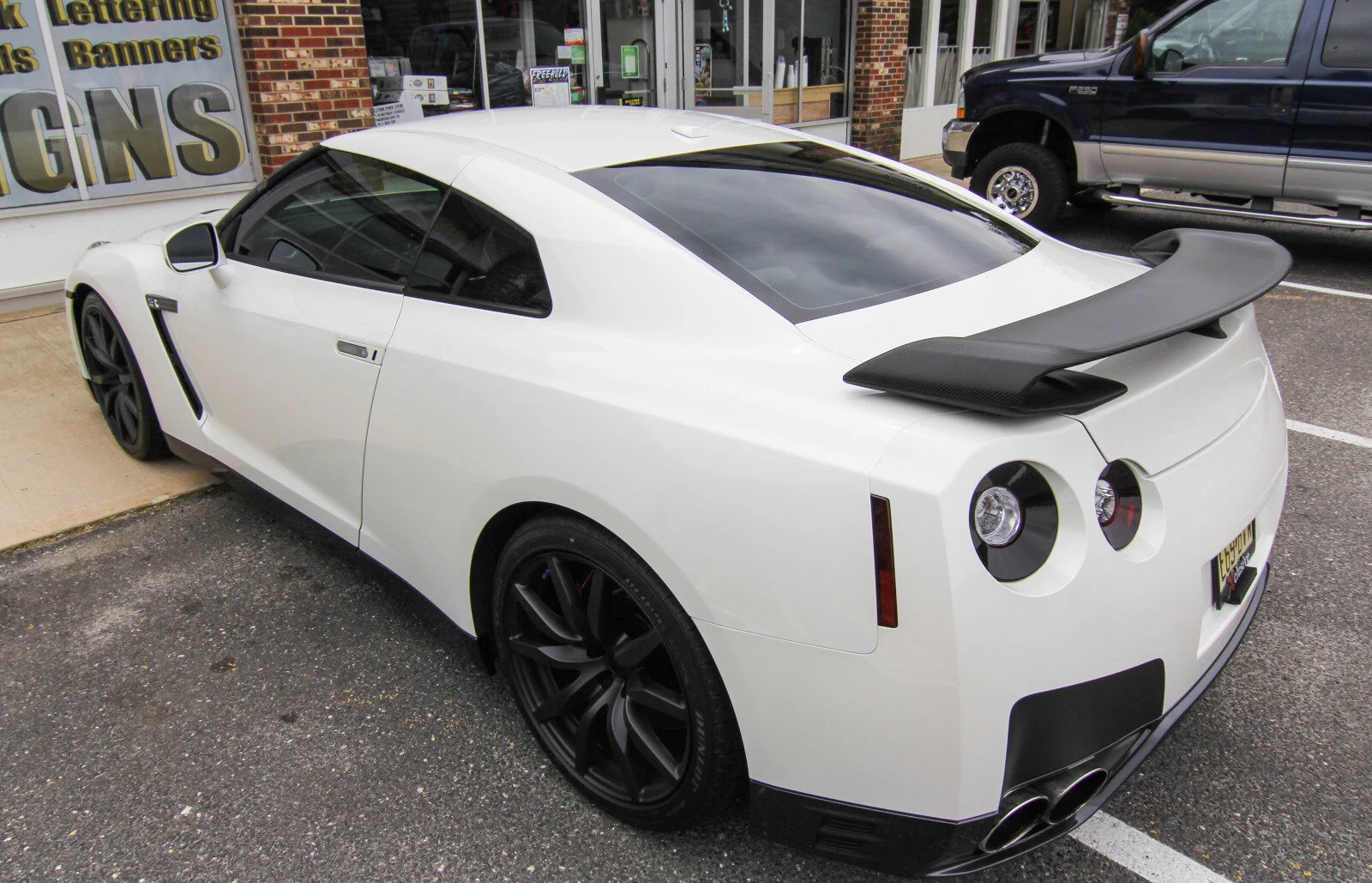 27ed67b5e62670cc-wraps51.jpg
