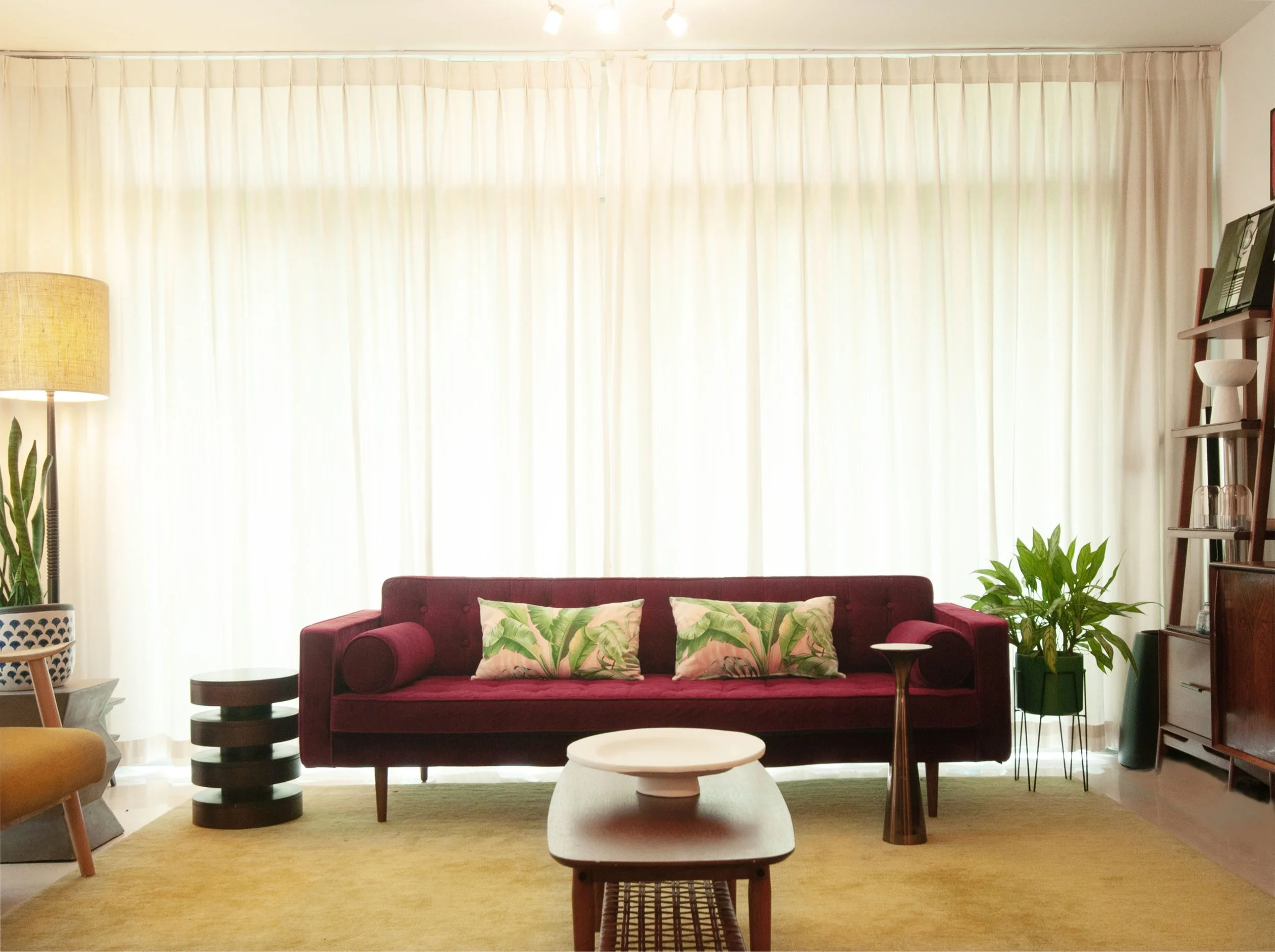 Apartment Lounge