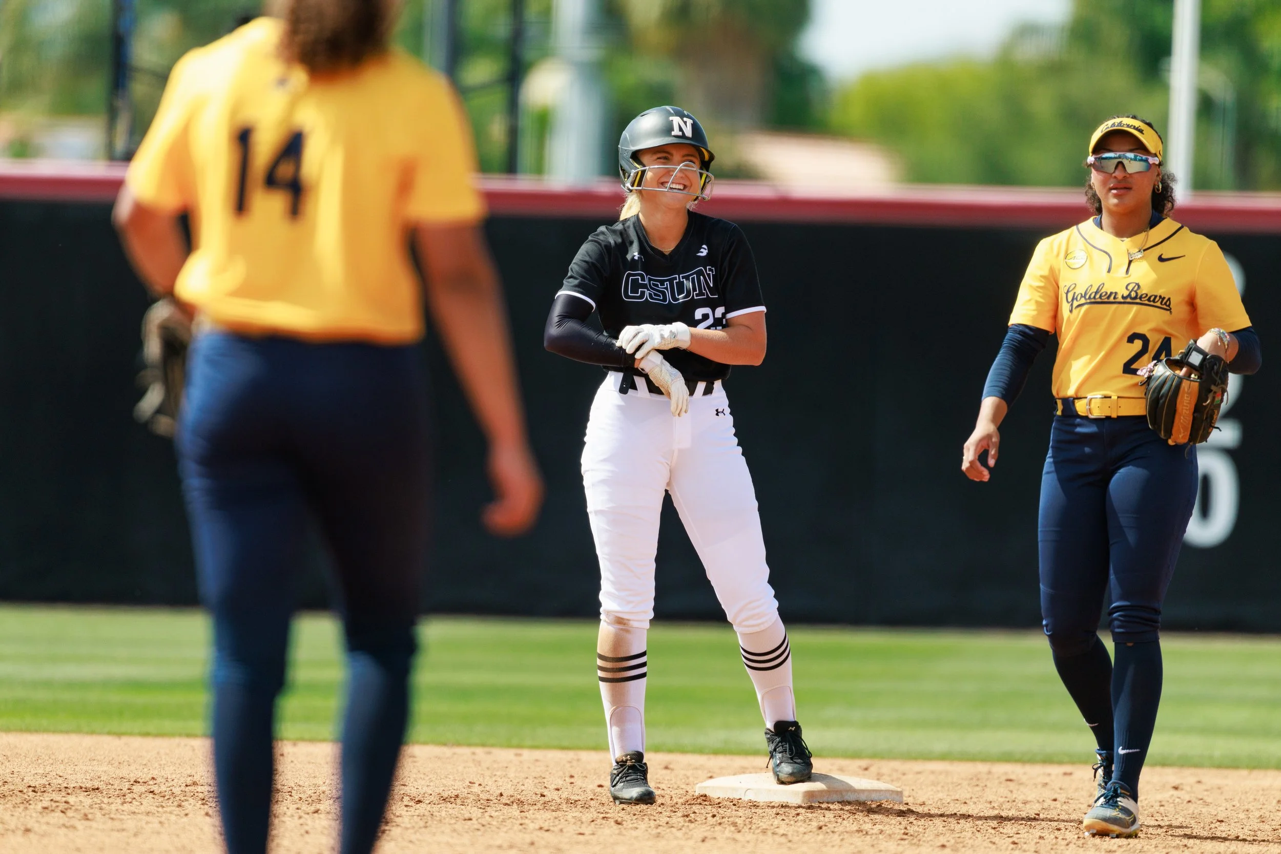 20260416_Softball_Cal_atCSUN_2182.jpg