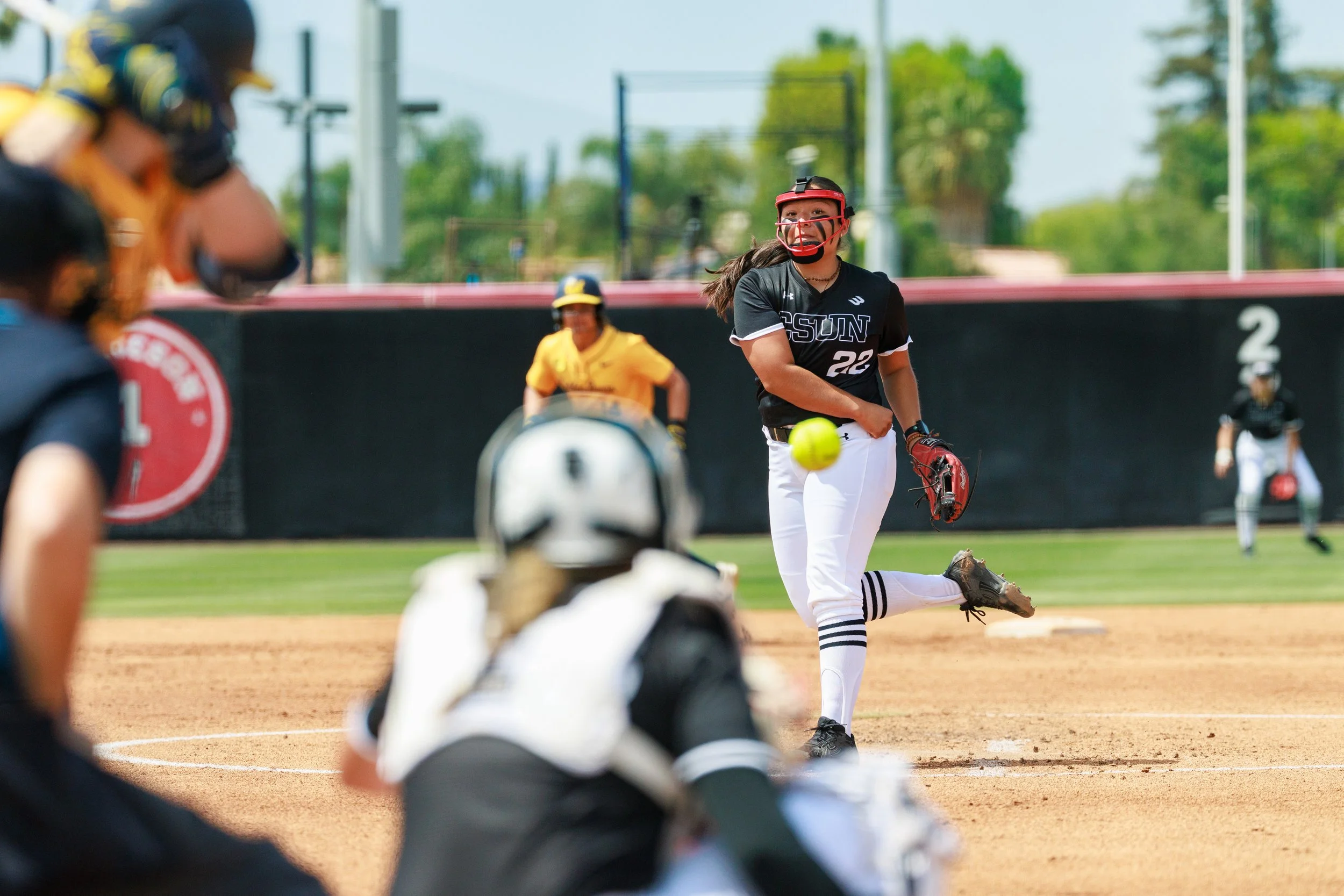 20260416_Softball_Cal_atCSUN_1690.jpg