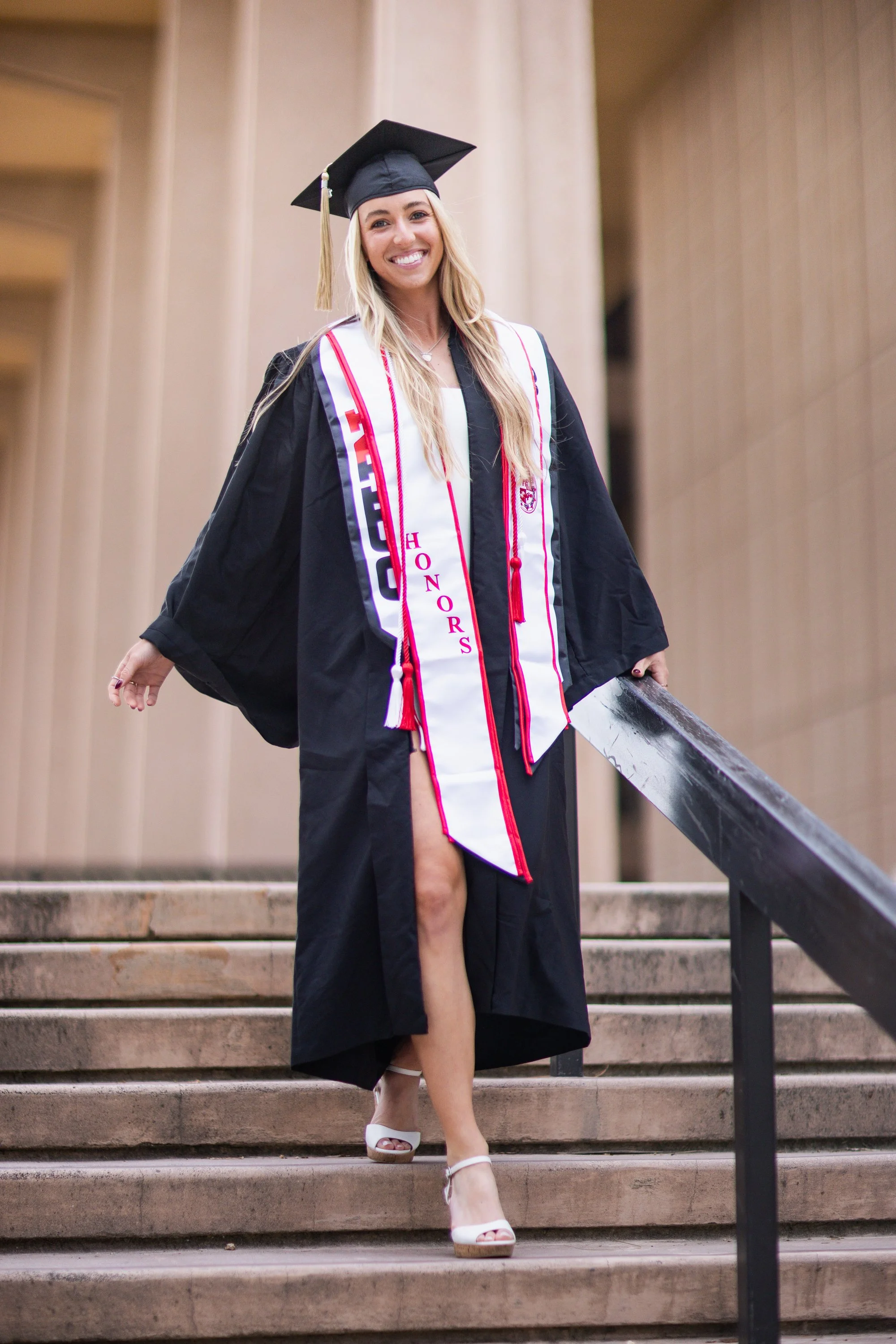 20250427_GradPortraits_MikaylaCarman_1715.jpg