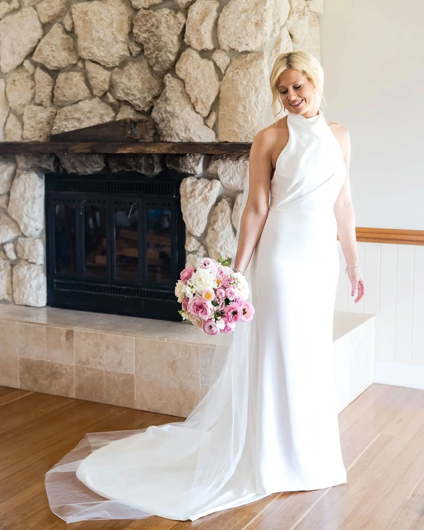 As a wedding photographer, I like to arrive towards the end of hair and makeup, when everything&rsquo;s coming together. It means I can step in, bring a calm vibe, and ease you into your day without it feeling rushed or chaotic.

Because let&rsquo;s 