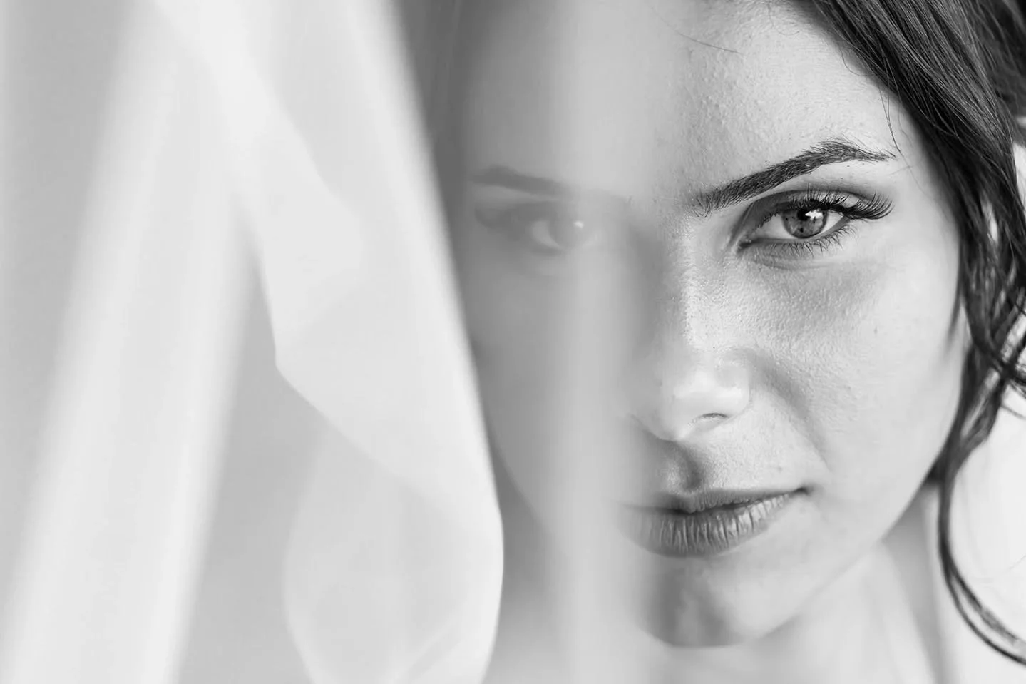 There&rsquo;s something I genuinely love about working with camera shy couples.

At a recent styled shoot, we roped in our very reluctant bride. She was honest from the start that she doesn&rsquo;t like having her photo taken, and I totally get that 