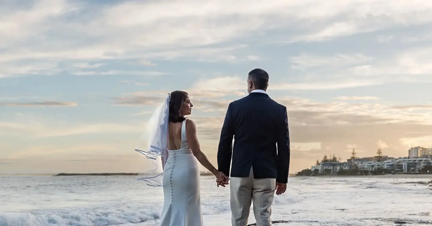 Sunset photos on the Sunshine Coast... but what if it's windy?

One of the best things about getting married in Caloundra is that you're not limited to just one beach.

As a Caloundra local, I know so many beautiful little pockets along our coastline
