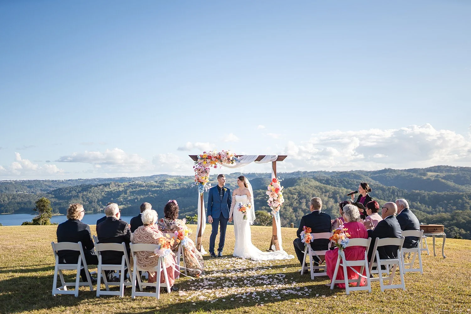 The Lakehouse Folk wedding venue