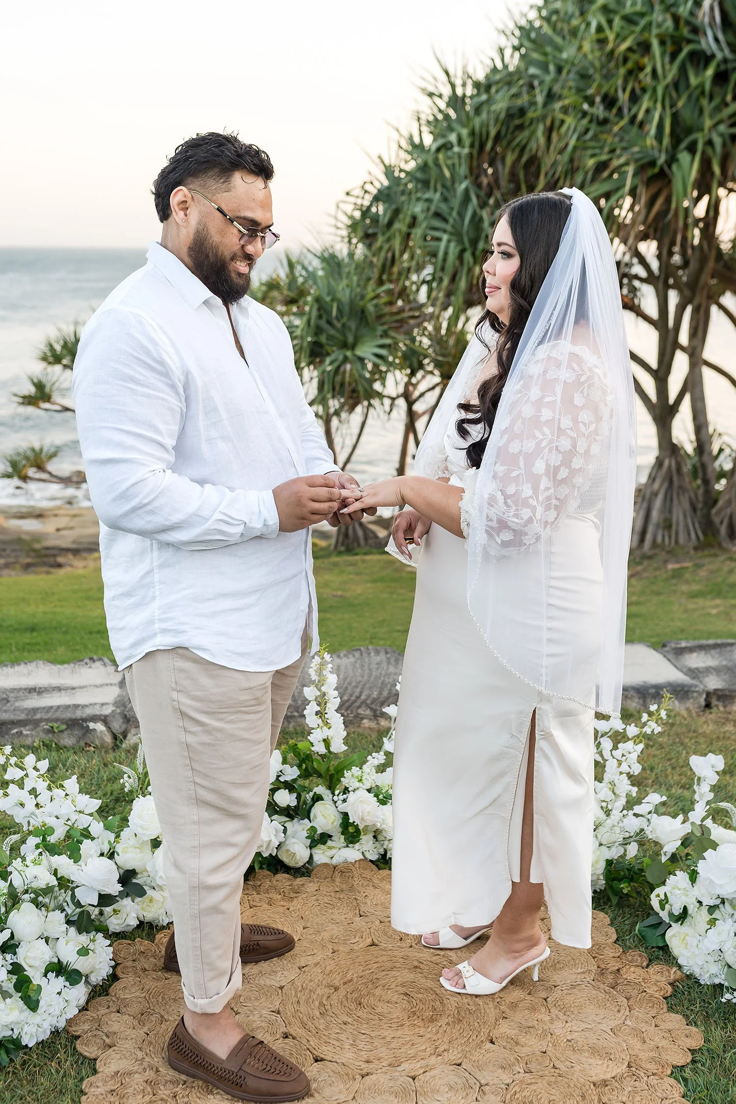 Sunshine Coast elopement photographer