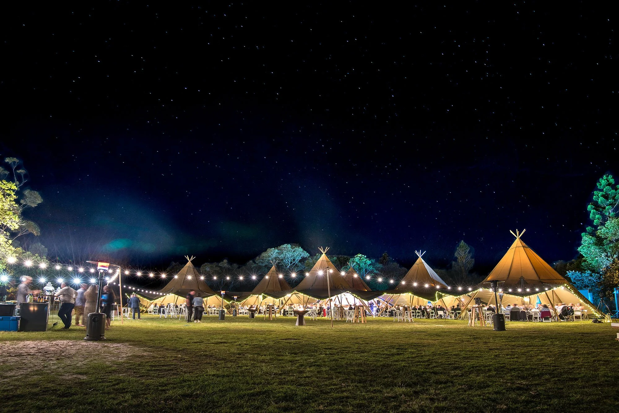 Wedding festival vibe