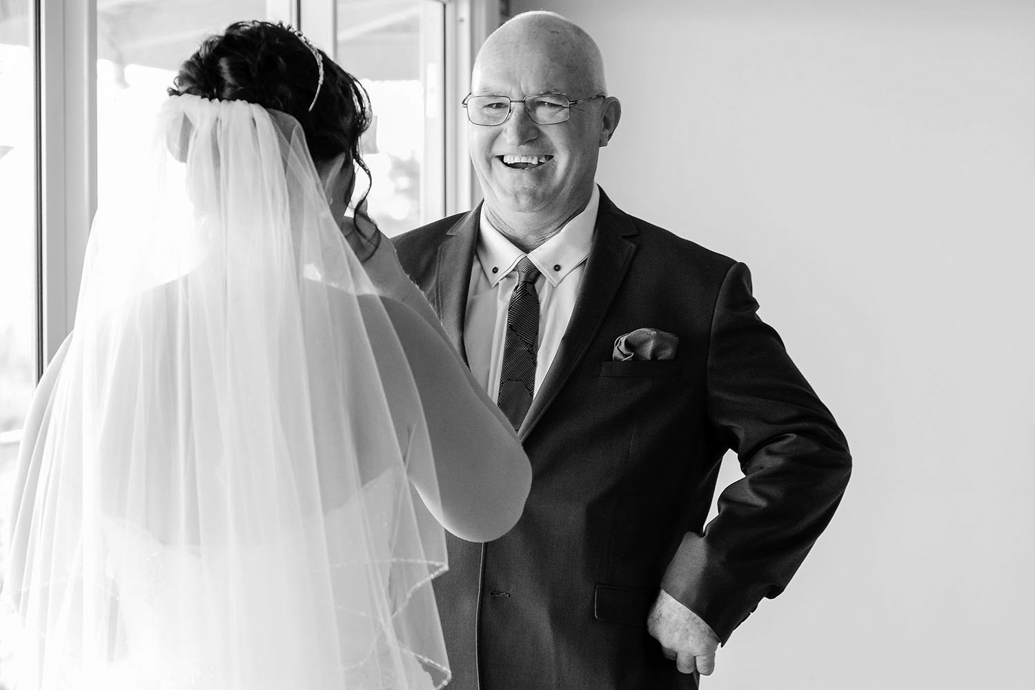 father of the bride has first look with his daughter