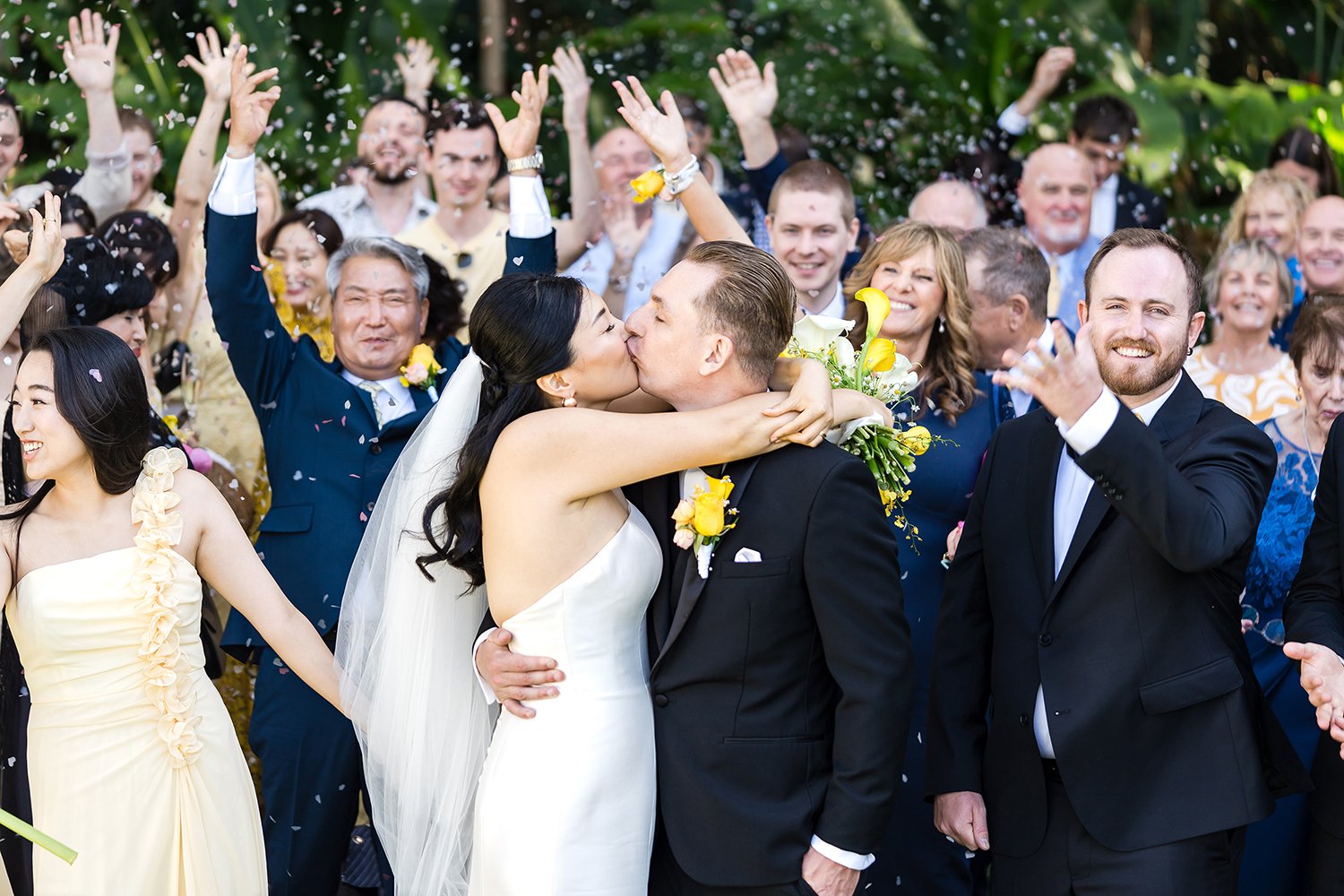 fun group wedding photos