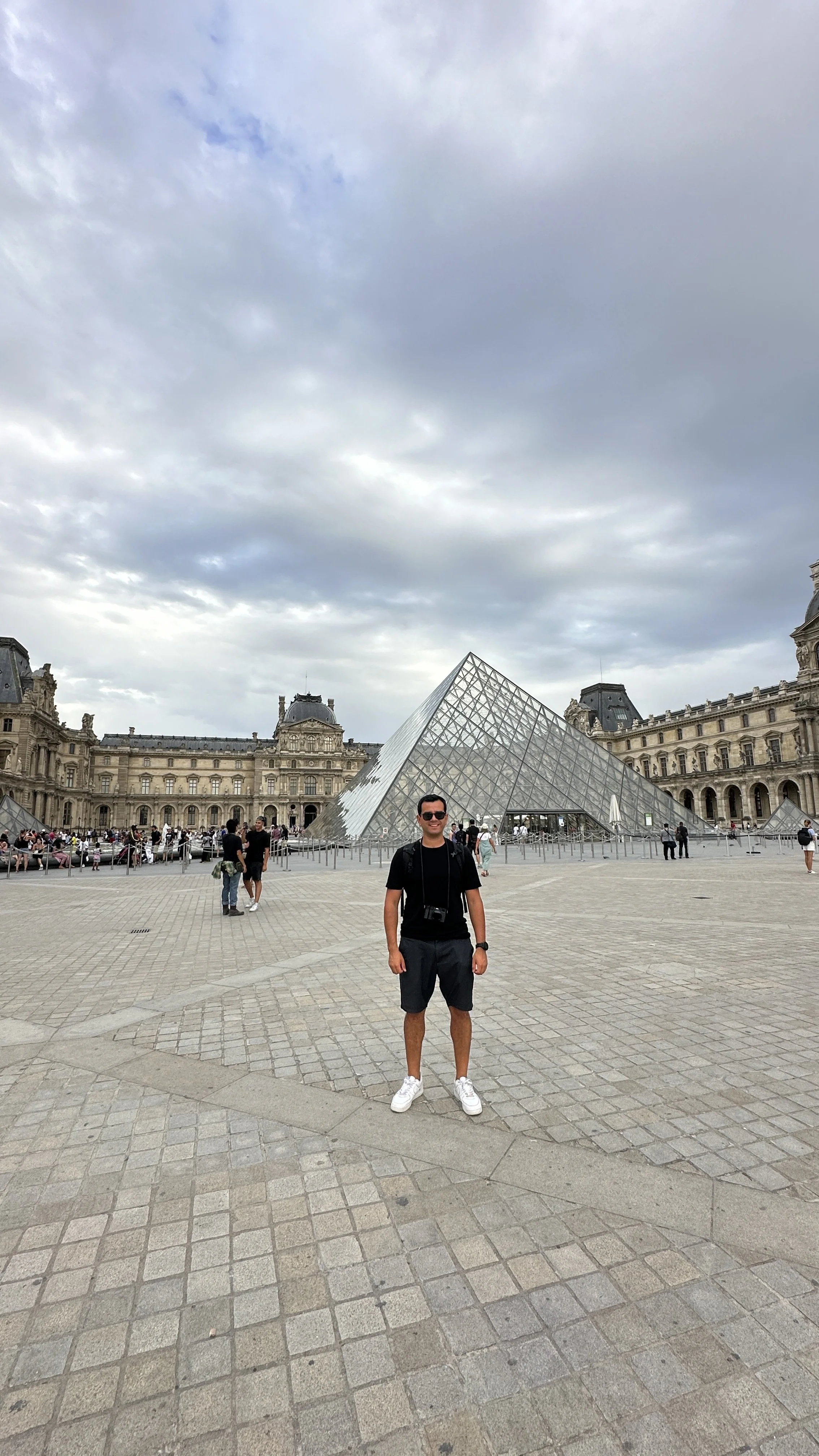 Victor Green filming luxury wedding in Los Cabos Mexico