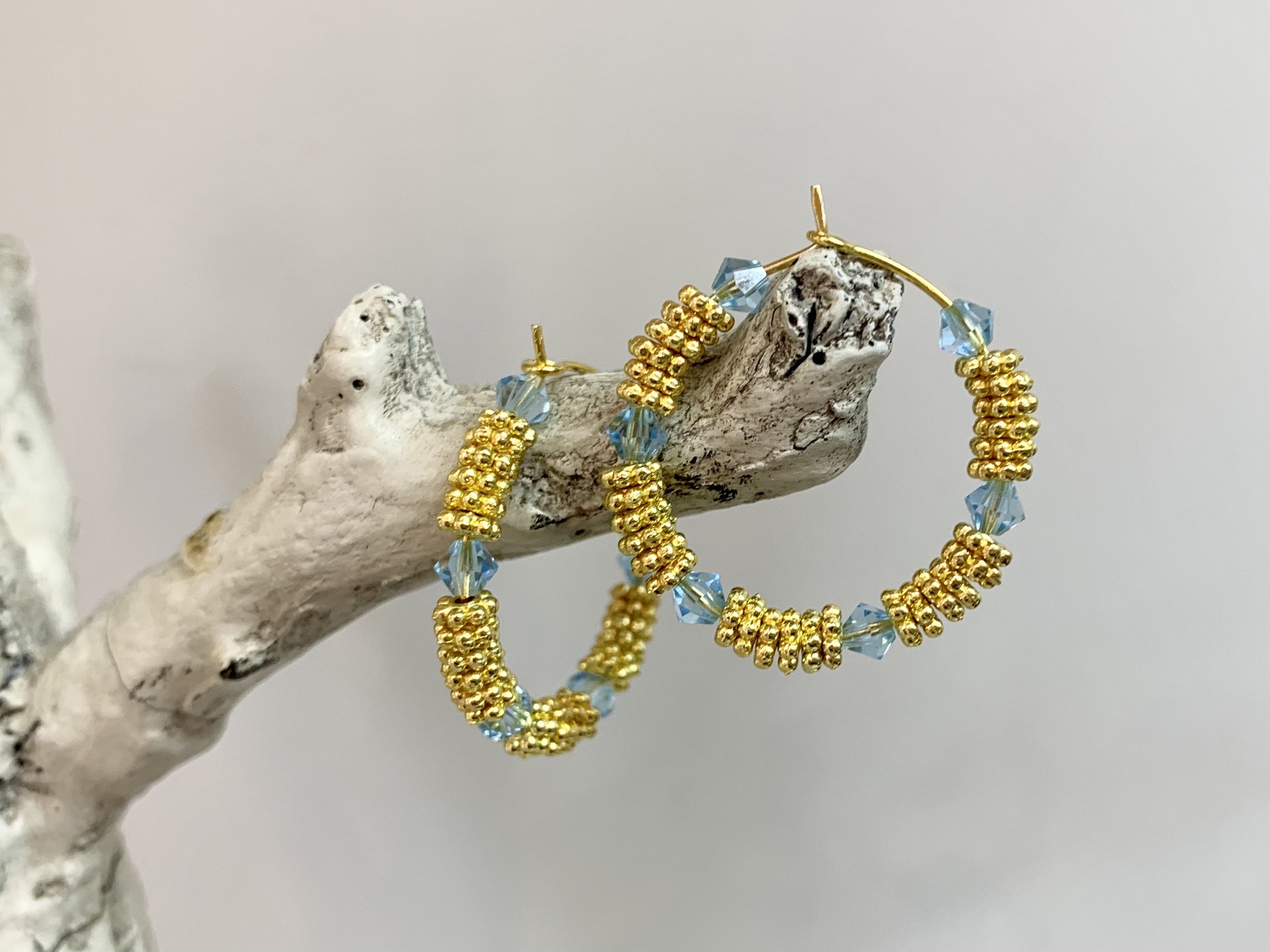Daisy beads - aqua