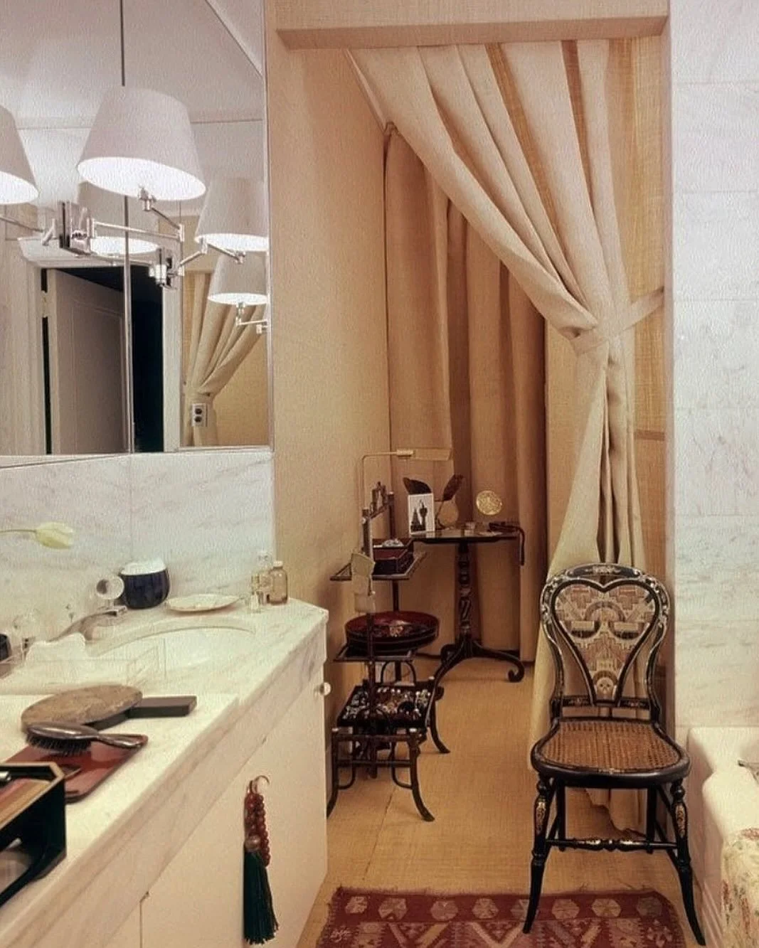 Chessy Rayner bathroom Vogue 1976