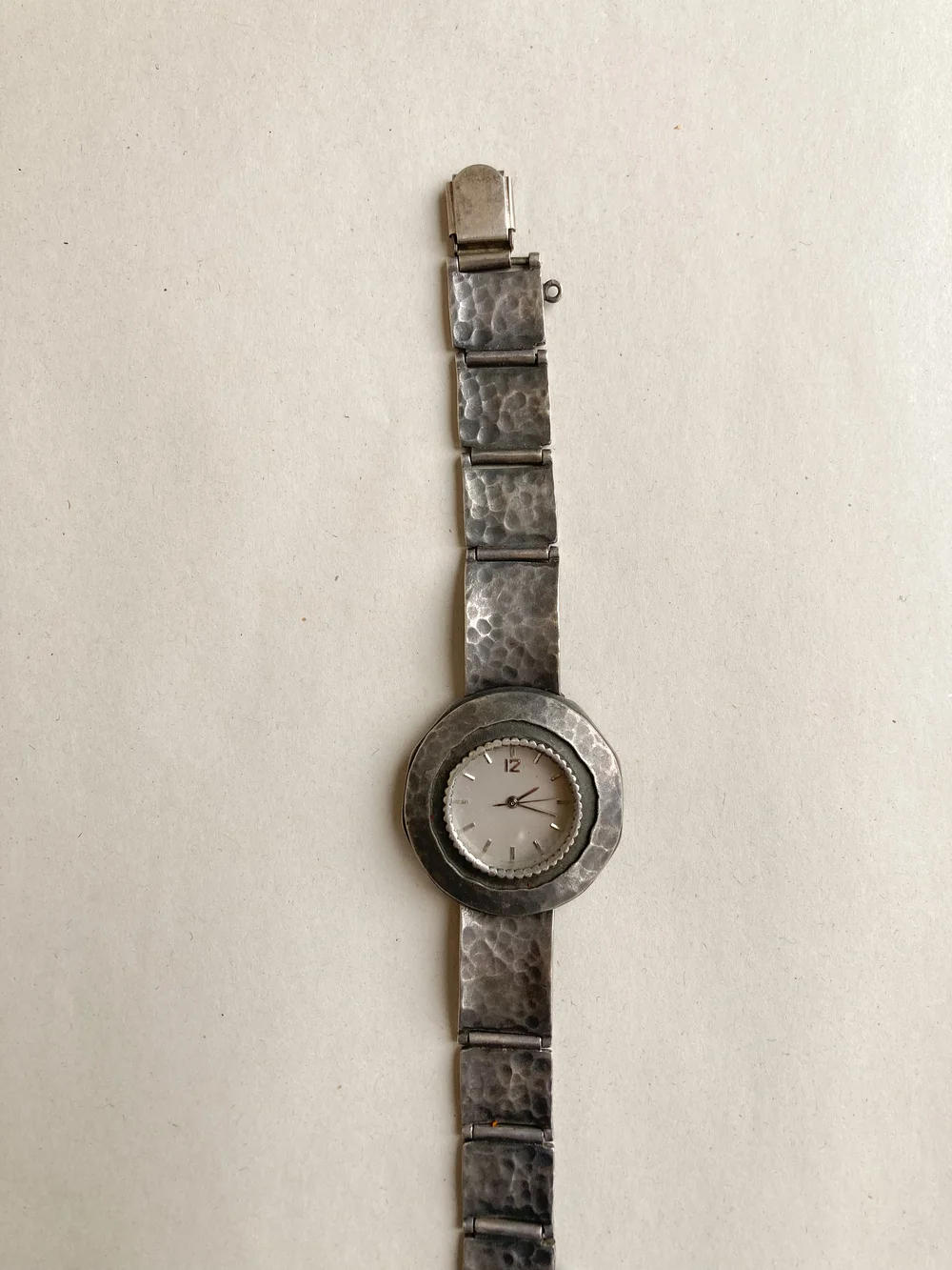 Hammered Sterling Silver Watch — Mantel display picture 3