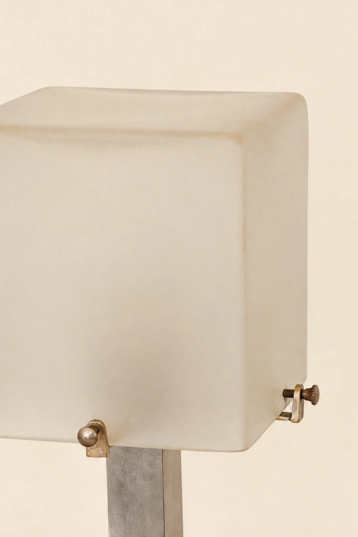 lamp001-2.jpg