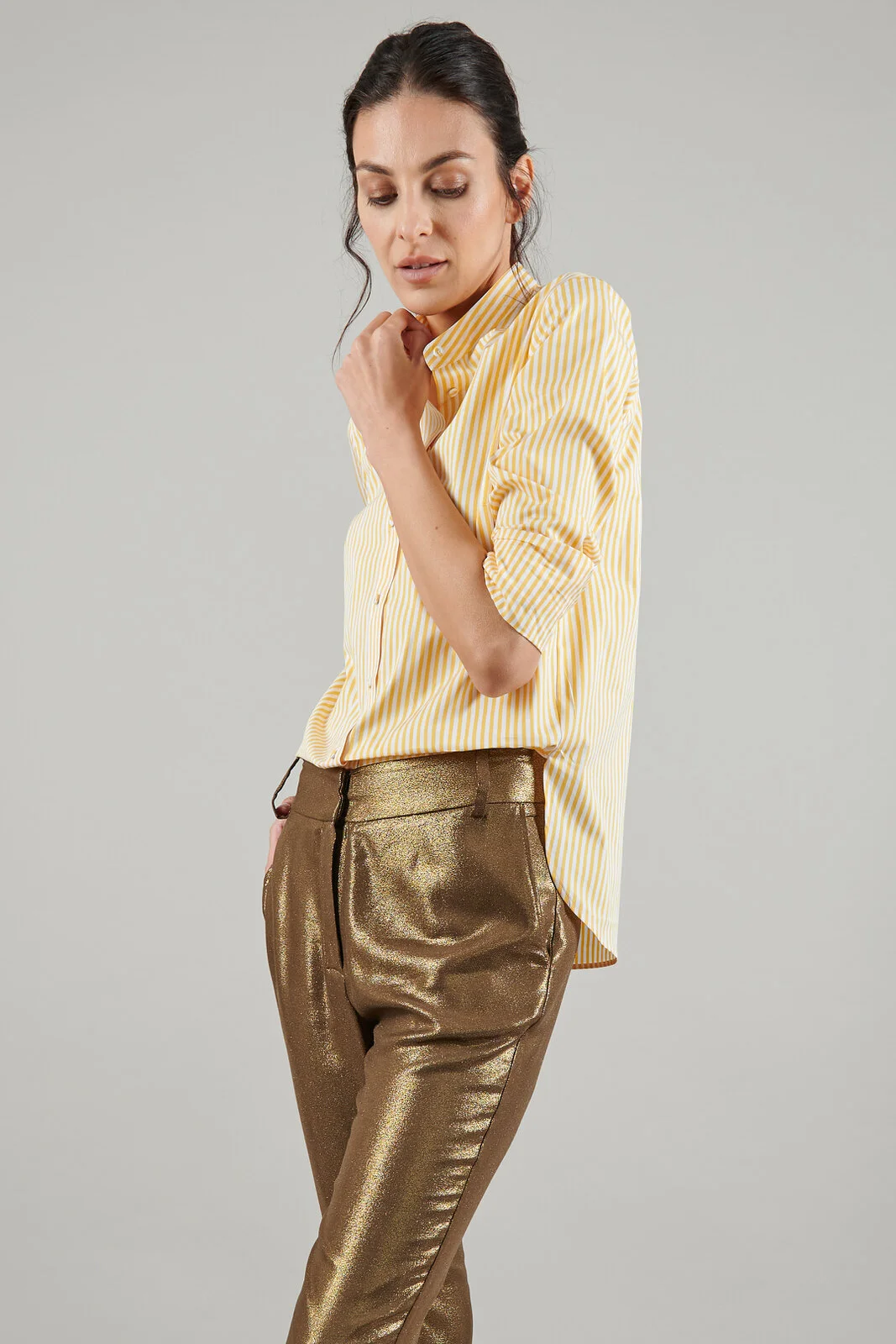 Basic cotton blouse