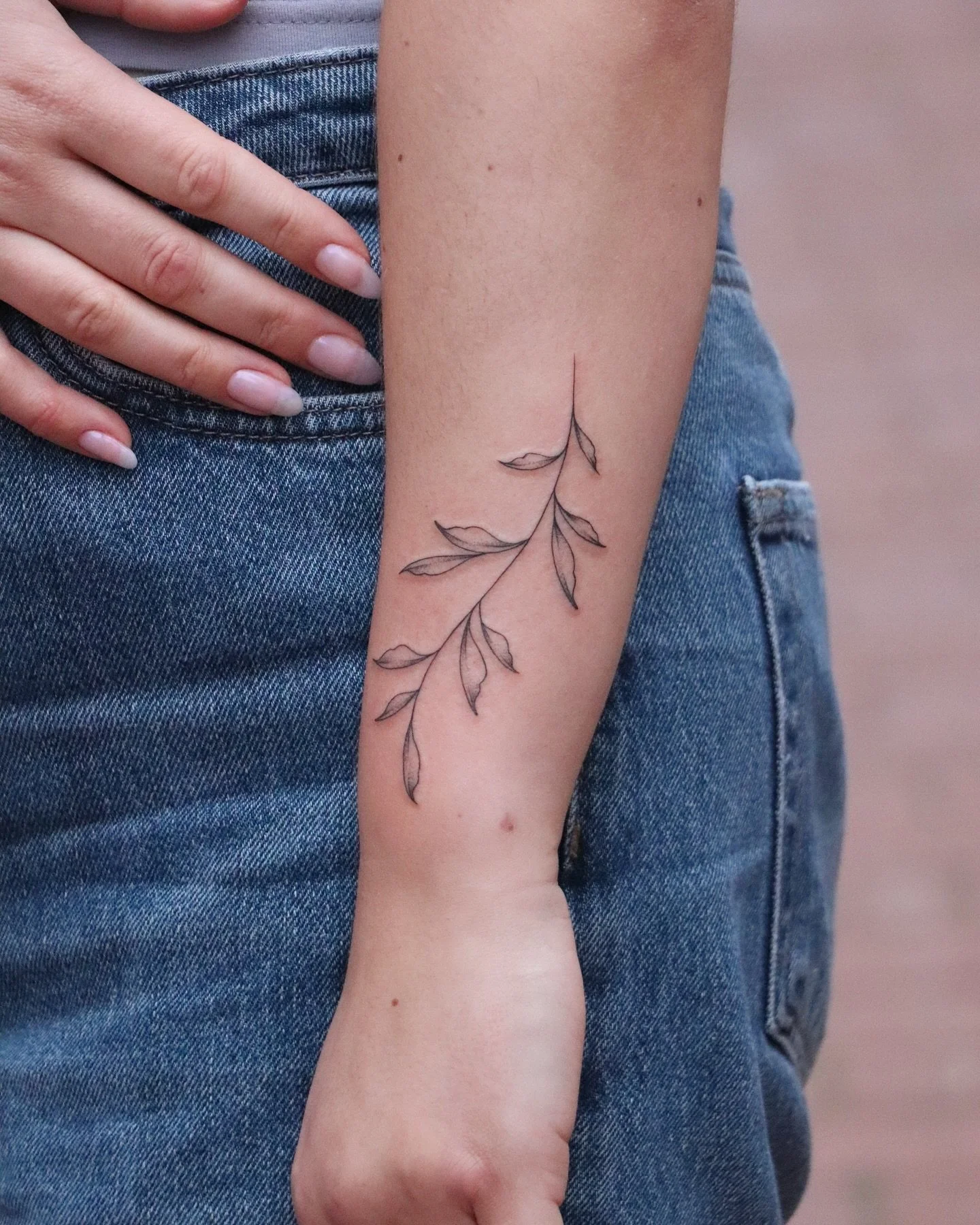 I&rsquo;m in beautiful Totnes for the weekend, for my friends mothers blessing of her second baby 🌸 here are some tattoos as of recent ❤️