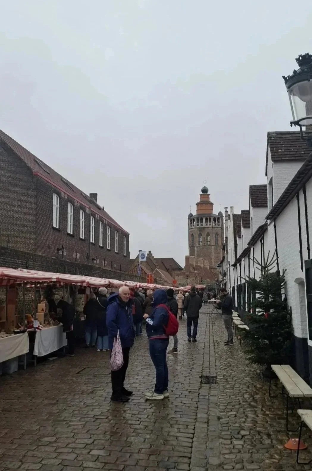 Midwinterfeest: € 800 voor Huizen Van Vrede