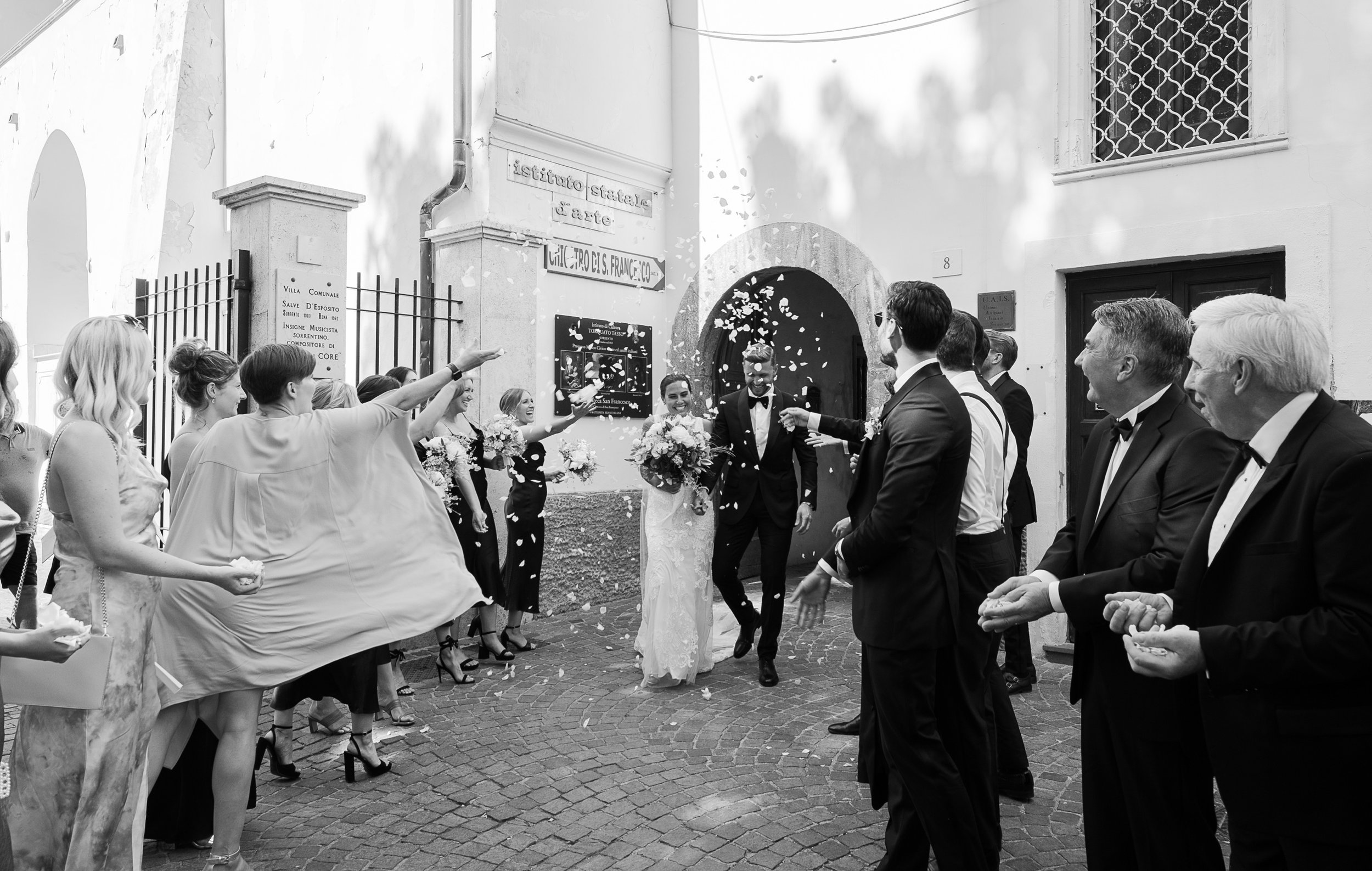 wedding-villa-antiche-mura-sorrento-vincent-aiello-wedding-photographer-12.jpg