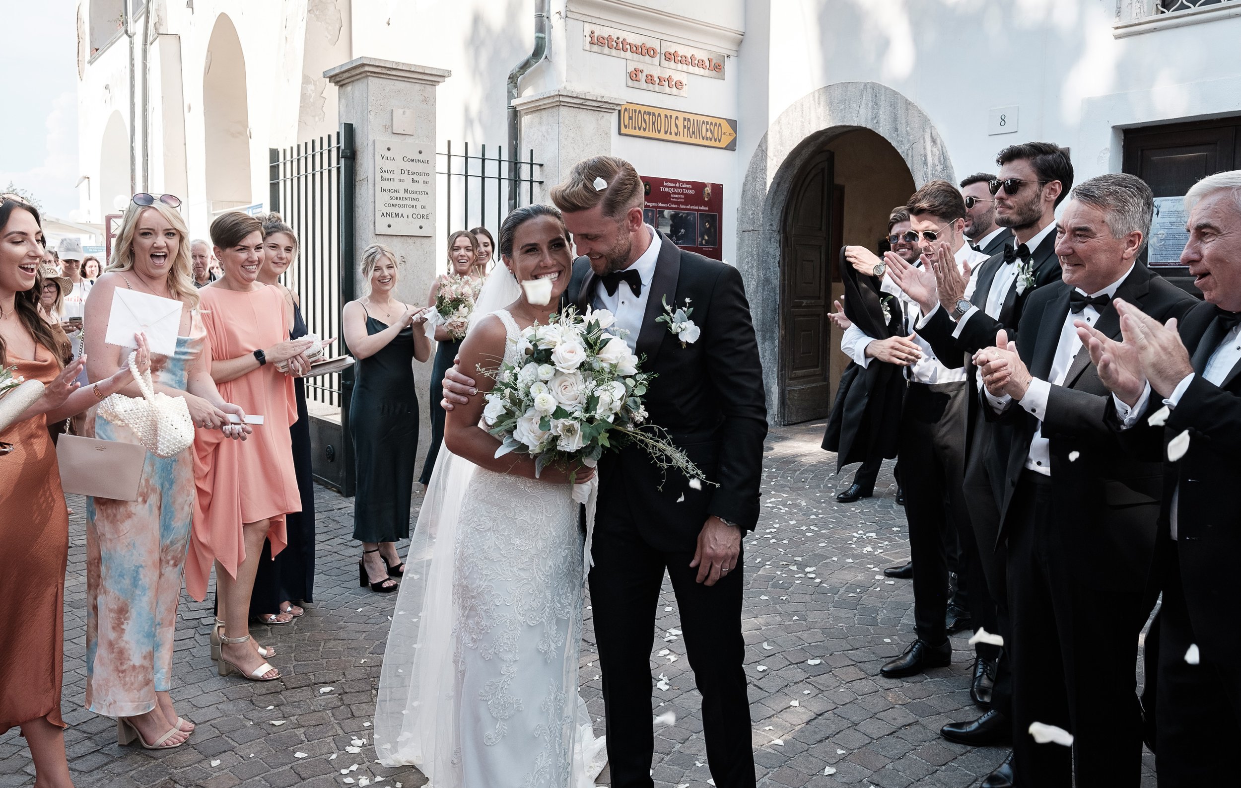 wedding-villa-antiche-mura-sorrento-vincent-aiello-wedding-photographer-14.jpg