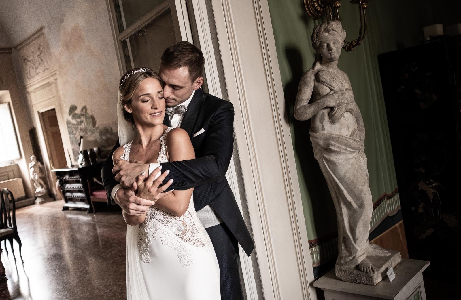 luxury-wedding-villa-grabau-tuscany-vincent-aiello-photography-19.jpg