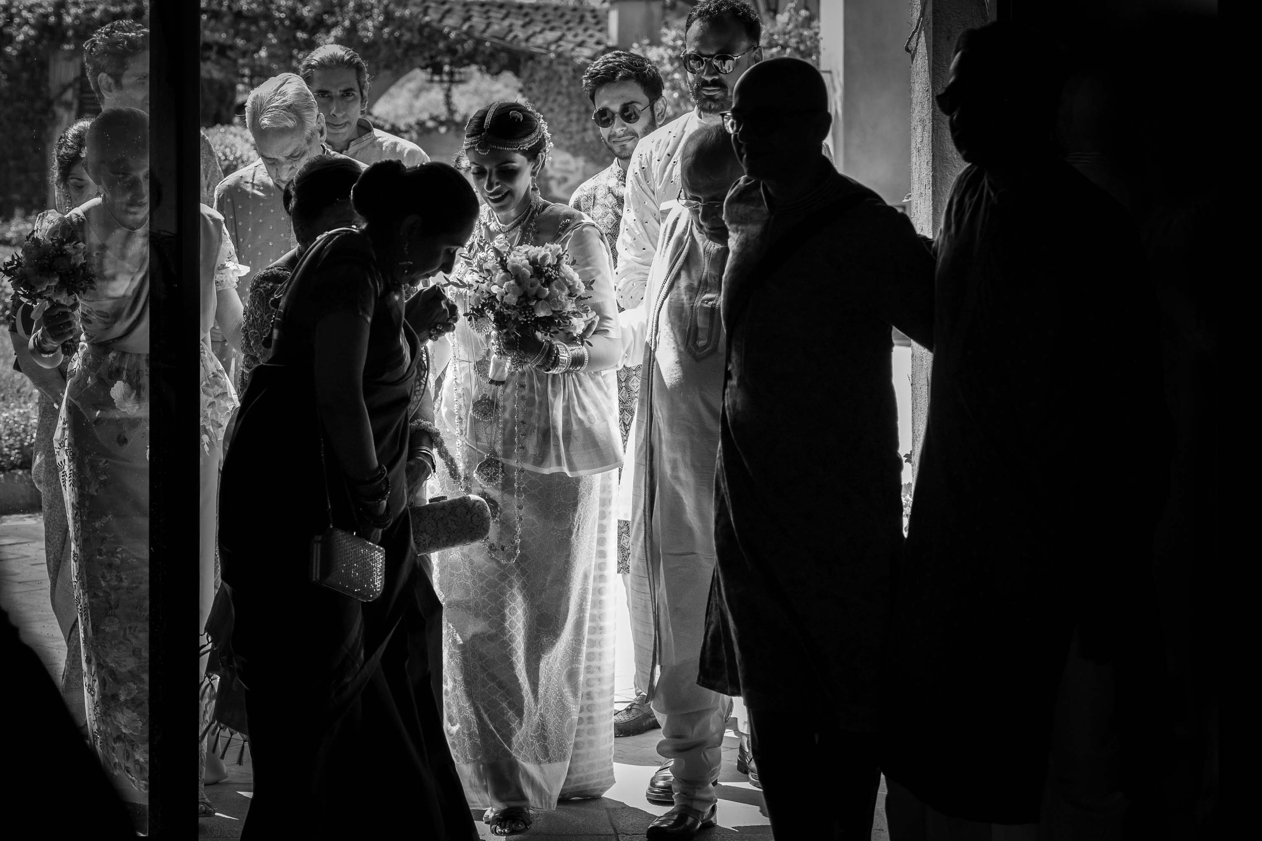 10-sri-lankan-wedding-the-poruwa-ceremony-wedding-chandhima-ishara-vincent-aiello-photography.jpg