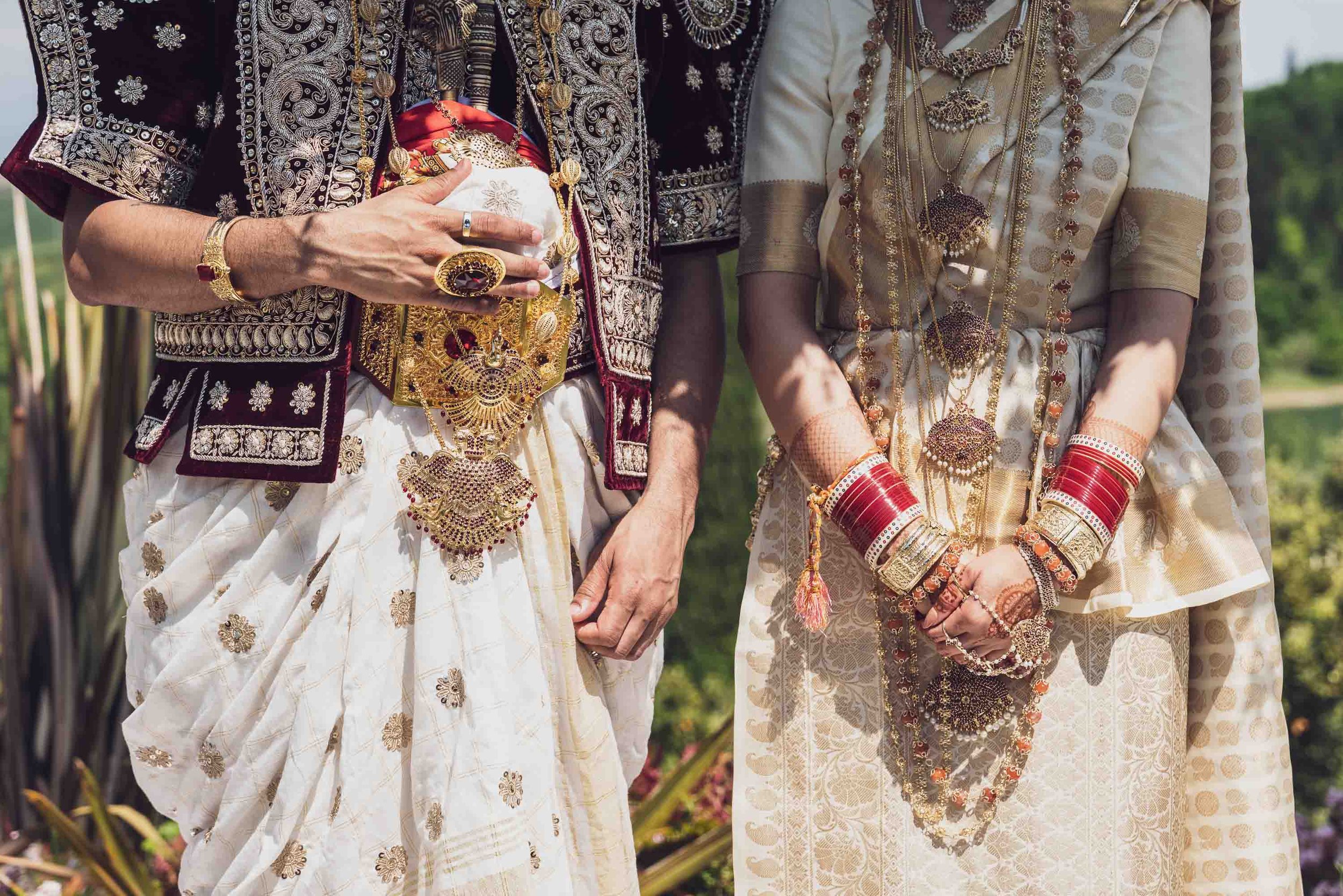 12-sri-lankan-wedding-the-poruwa-ceremony-wedding-chandhima-ishara-vincent-aiello-photography.jpg