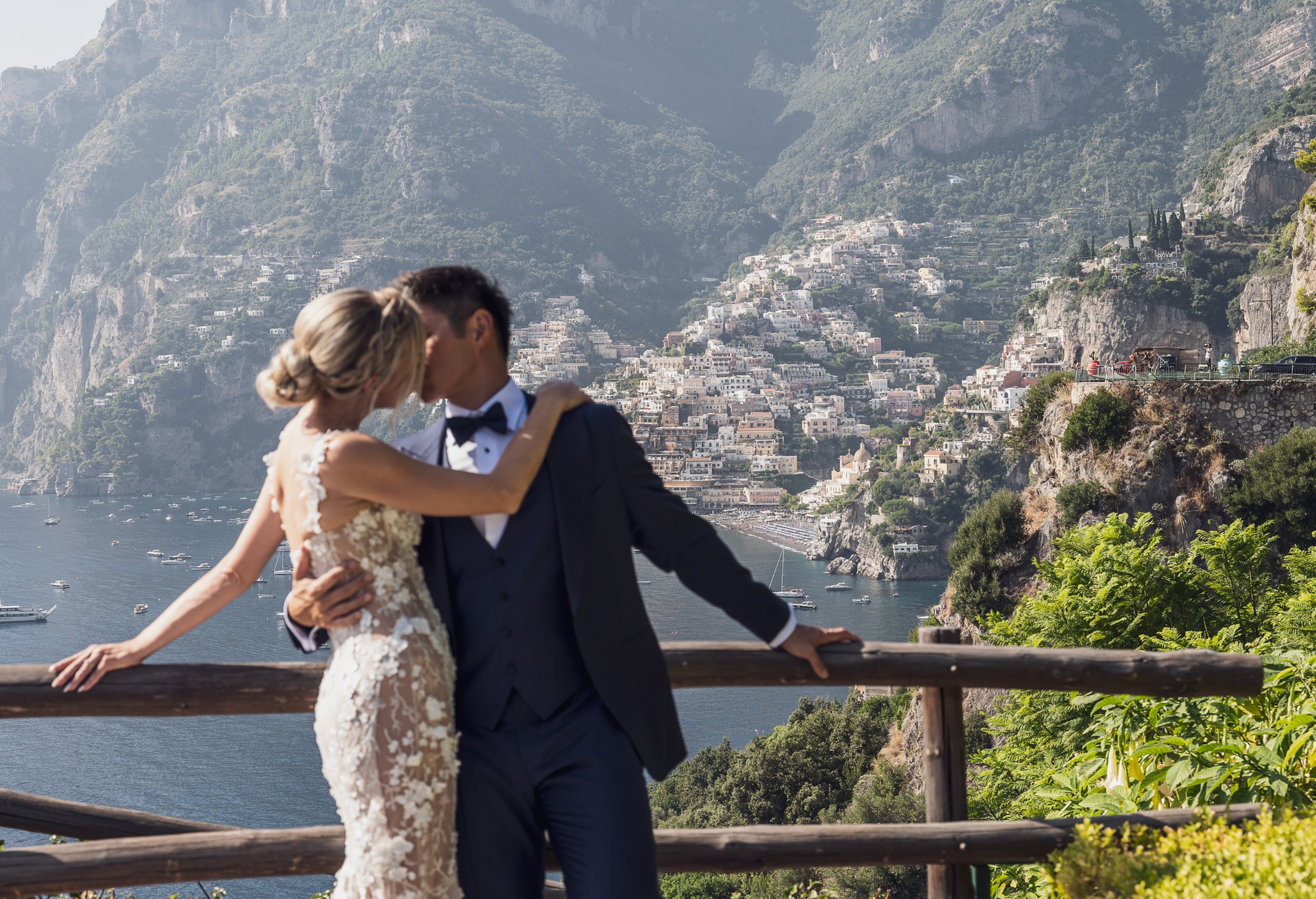 Elopement_Amalfi_Coast_Vincent_Aiello_Photography_positano_Sorrento_Couple Shoot_Wedding_Photography_00029.jpg