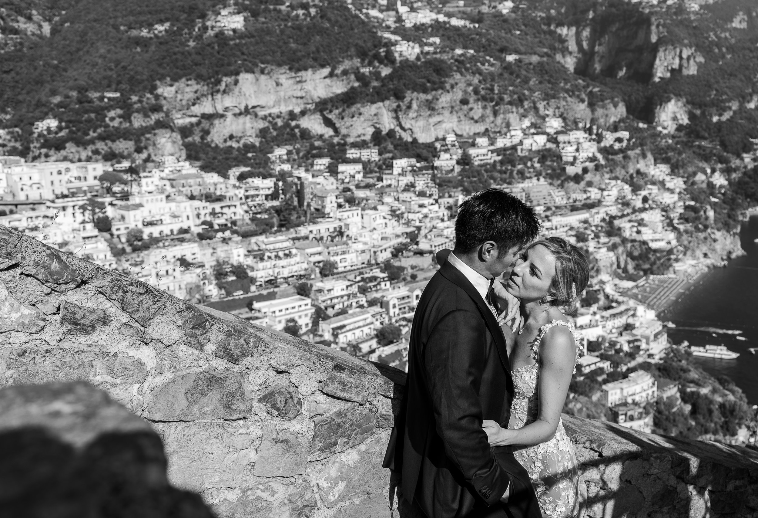 Elopement_Amalfi_Coast_Vincent_Aiello_Photography_positano_Sorrento_Couple Shoot_Wedding_Photography_00039.jpg