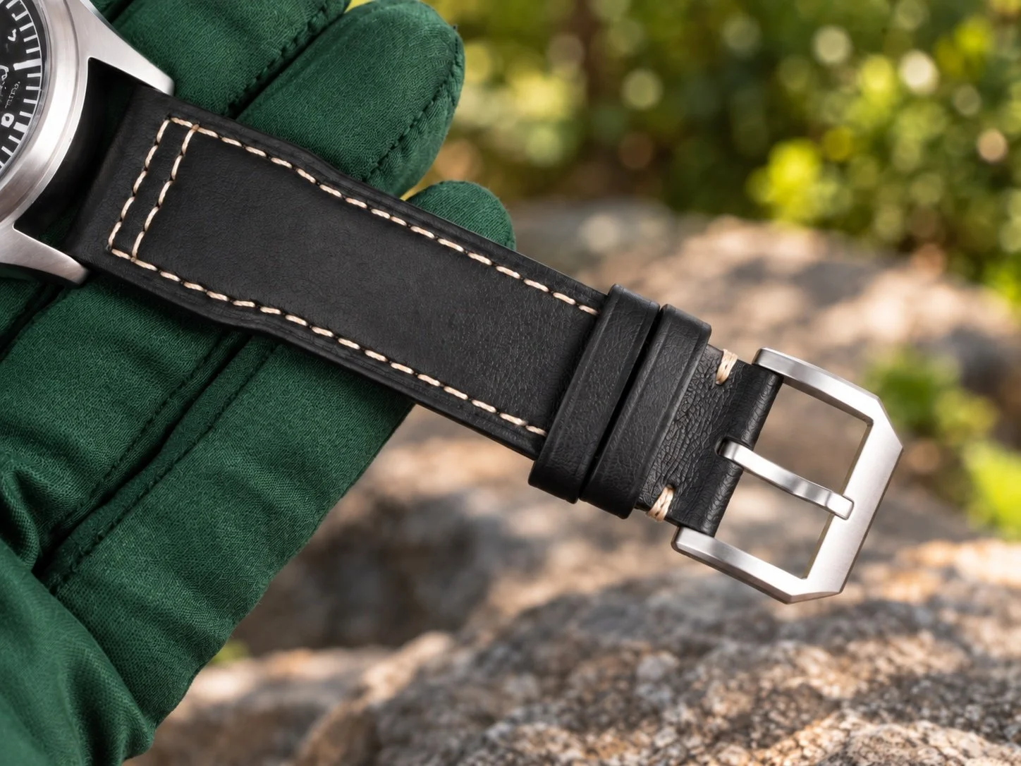 07-strap-buckle.jpg