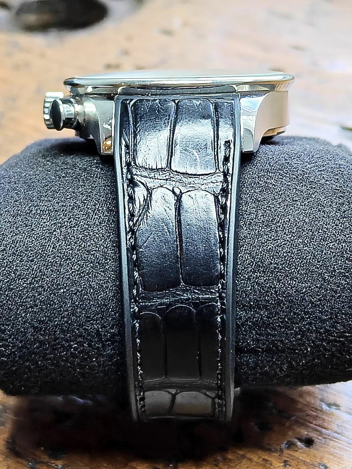 iwc-portugieser-yacht-club-iw390216-strap-lug.jpg
