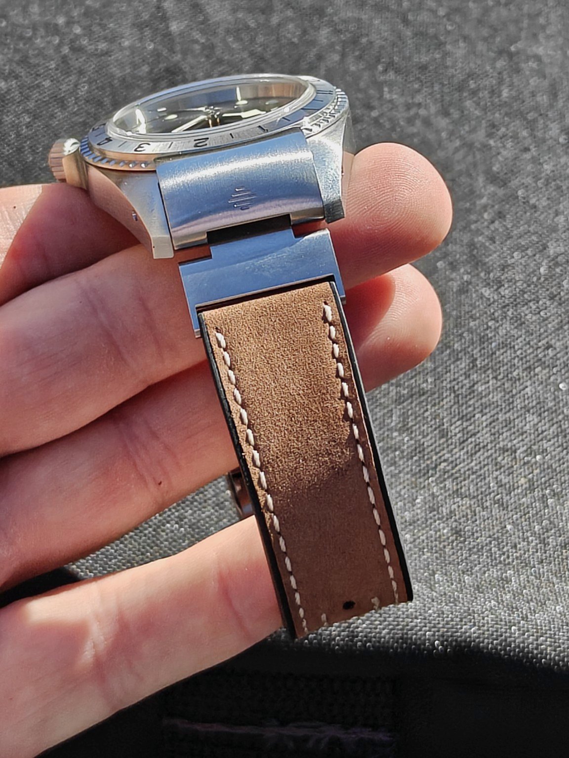 05_Crown_Strap_970118.jpg