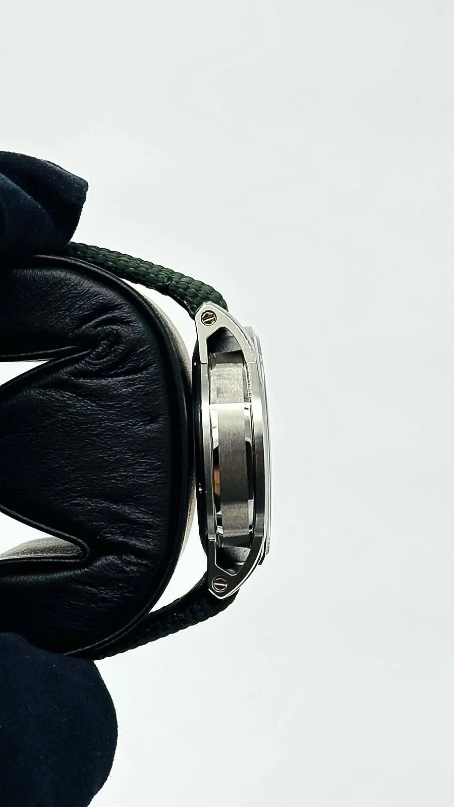 AP Code 11.59 Chronograph 26393ST case profile
