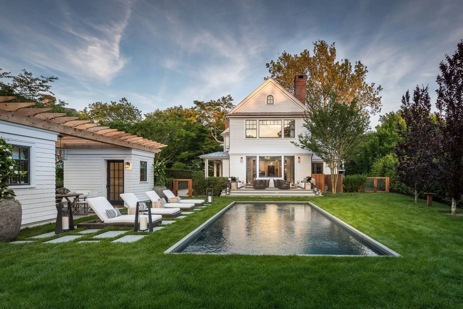 $9,595,000 | 232 Main St  Sag Harbor, NY 11963