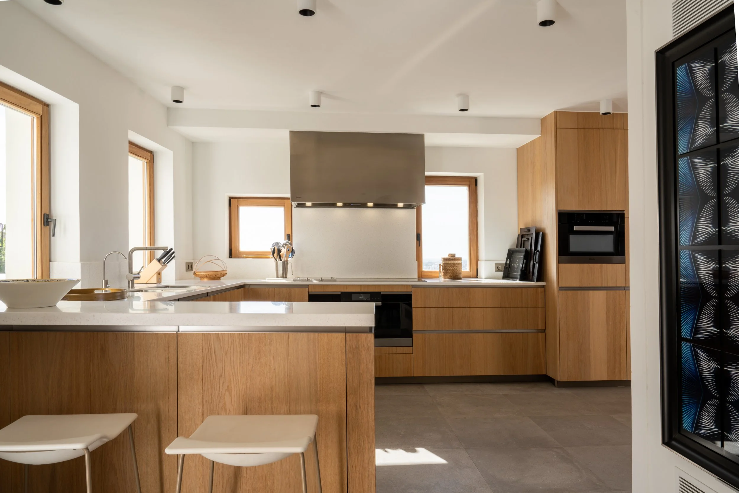 3-1 PALACIO MANESKIN ROMINA IBIZA VILLAS & CO.JPG