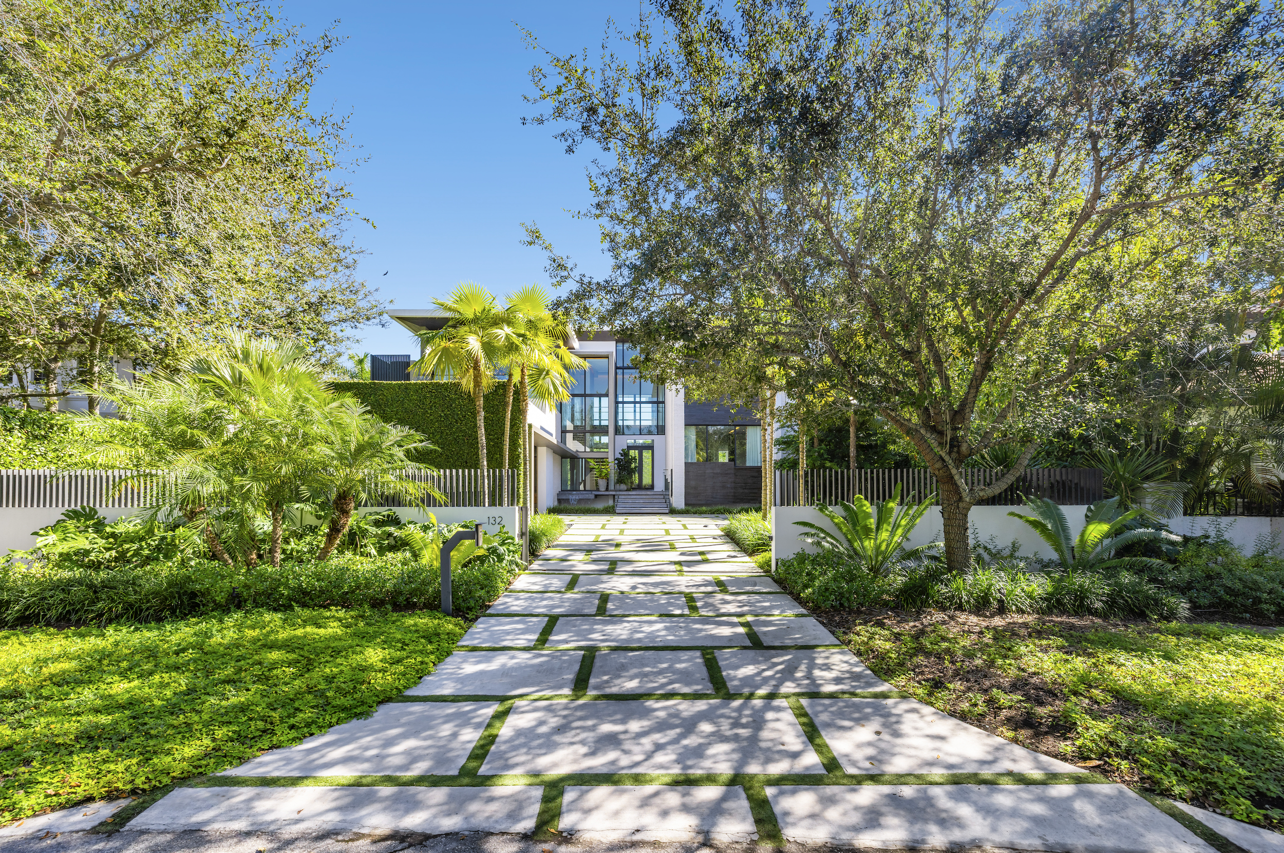 $17,500,000 | 132 Paloma Dr, Coral Gables, FL