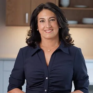 Adriane DeFeo