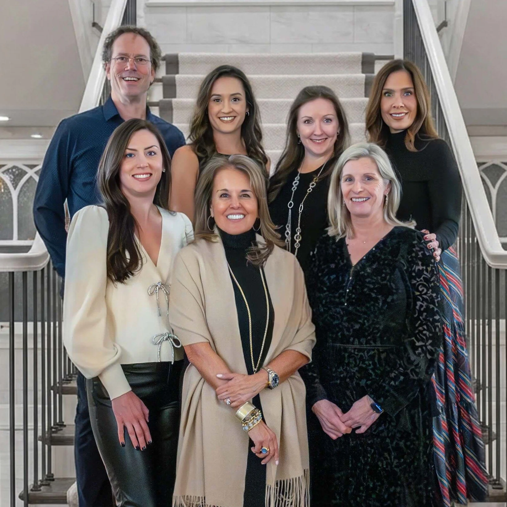 The Karla Murtaugh Homes Team at Compass