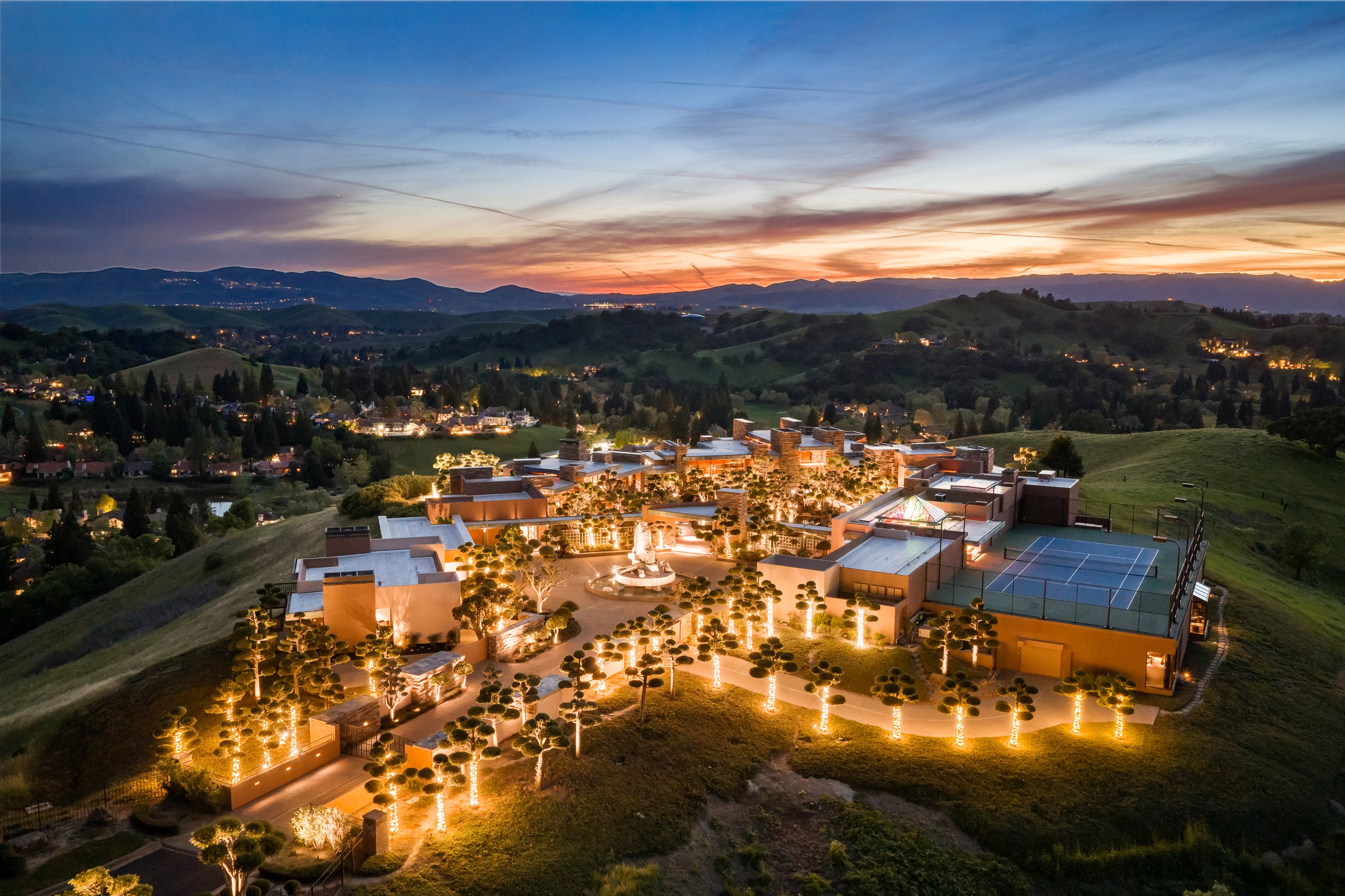 $18,898,000 | 81 Eagle Ridge Pl, Danville, CA