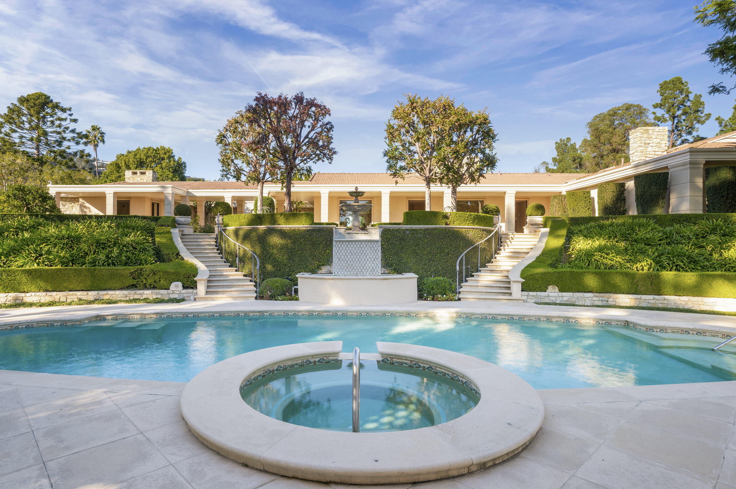 $32,995,000 | 400 St Cloud Rd, Los Angeles, CA