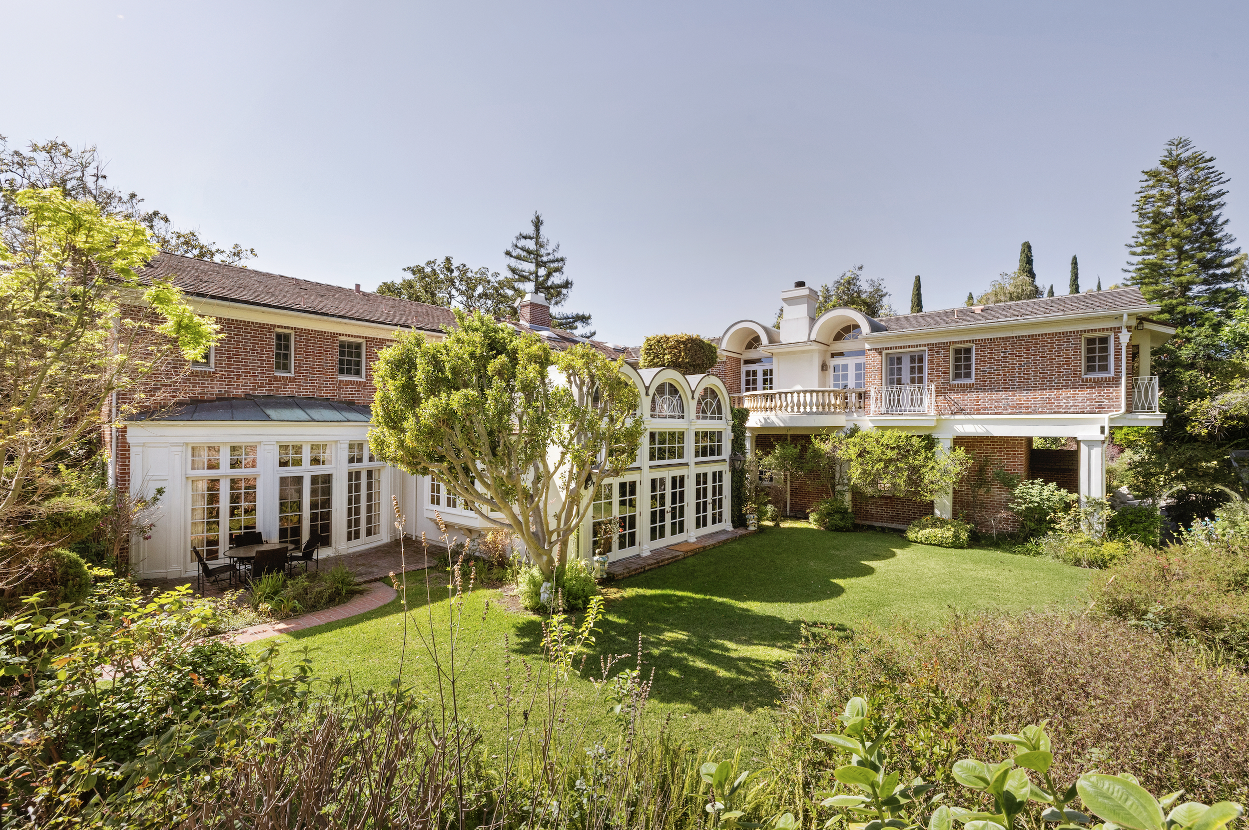 $16,800,000 | 214 S Beverly Glen Blvd, Los Angeles, CA
