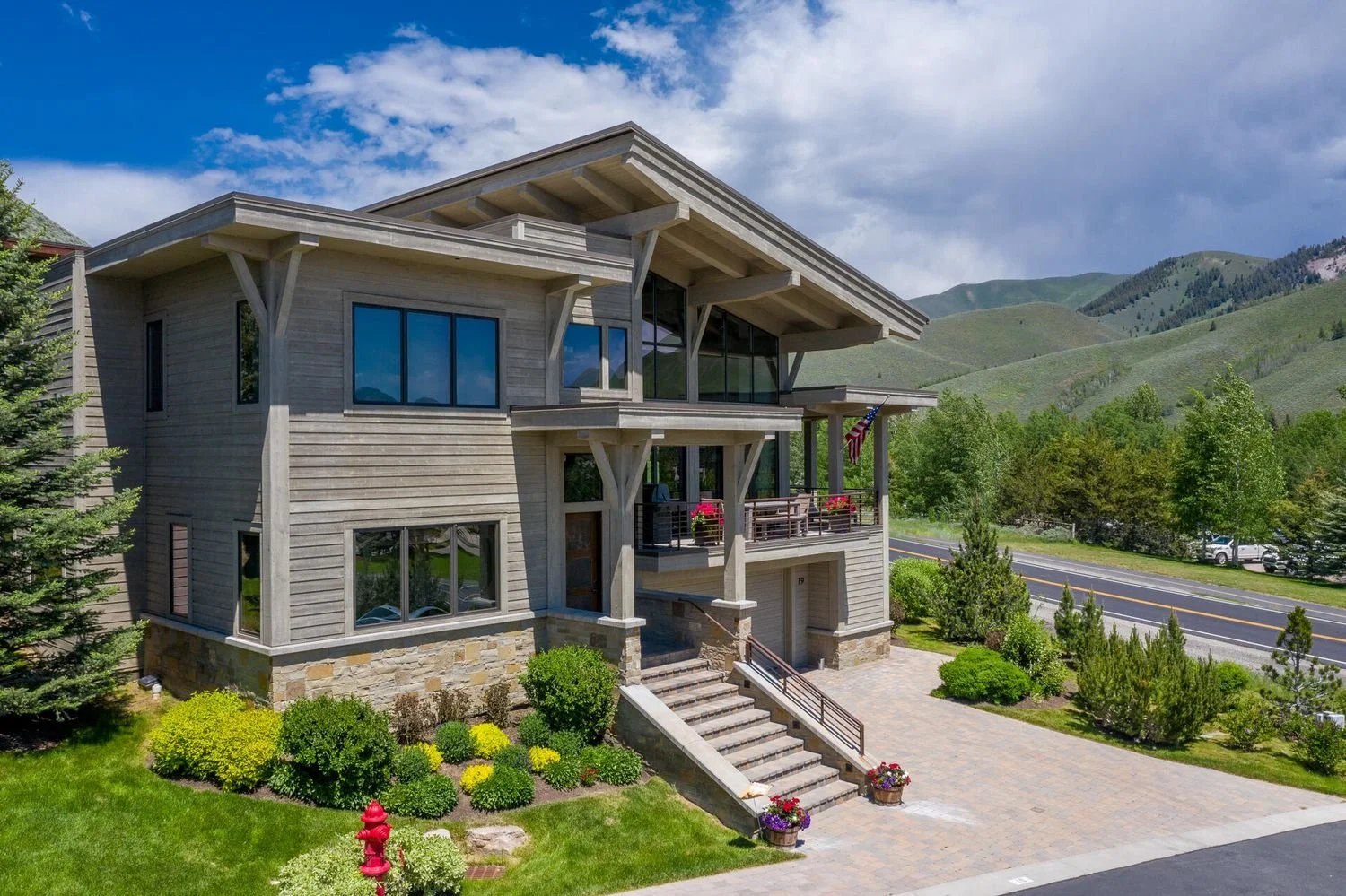 Inside 3 MustSee Luxury Mountain Town Locations — Compass Luxury