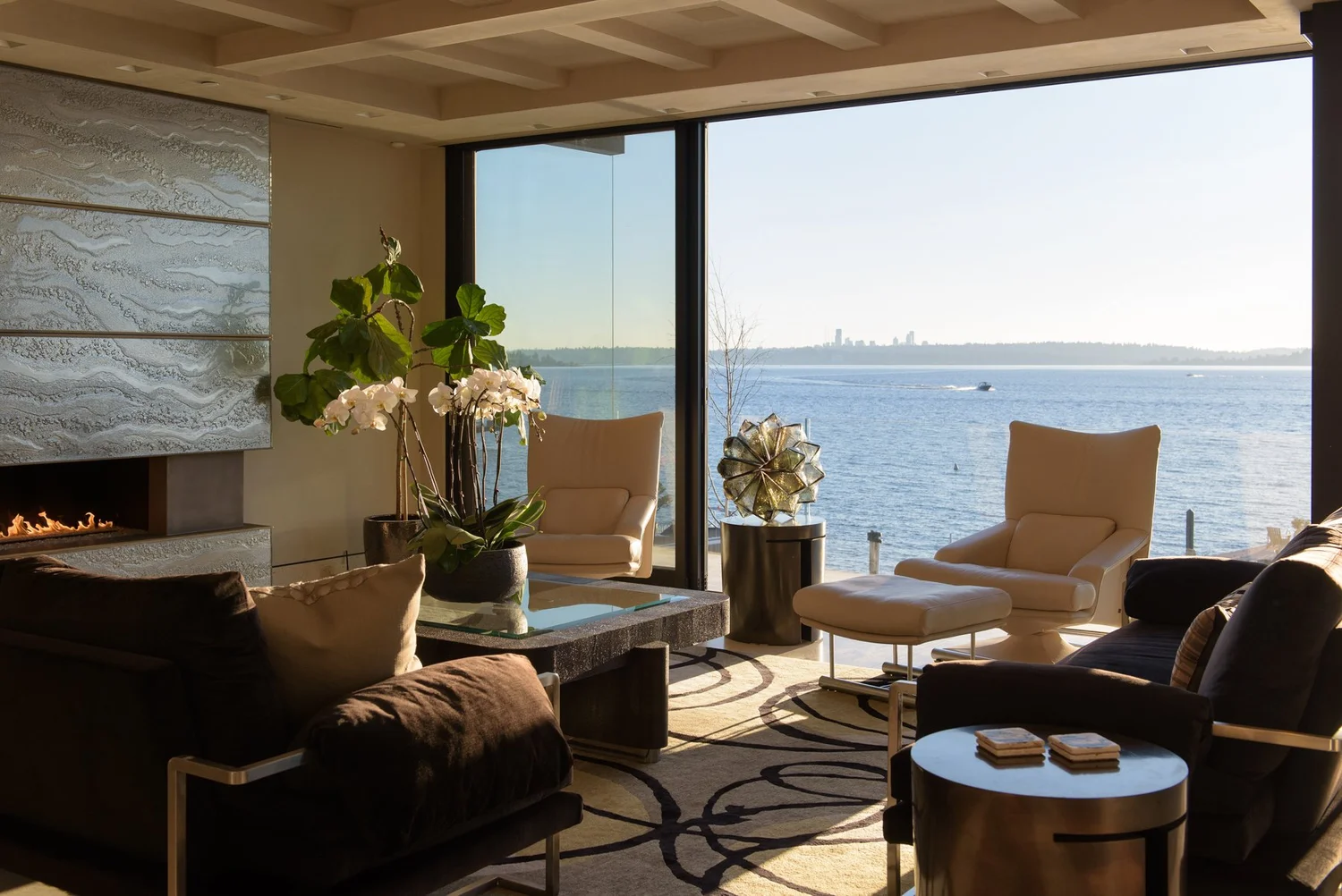 Compass Luxury