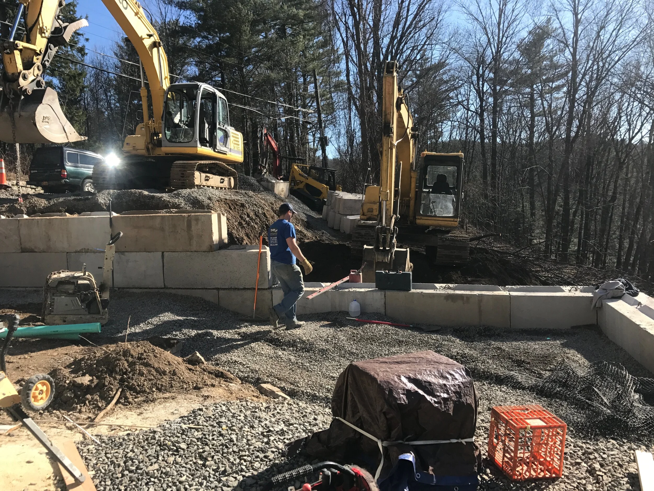 Retaining Wall - 16 of 19.jpg