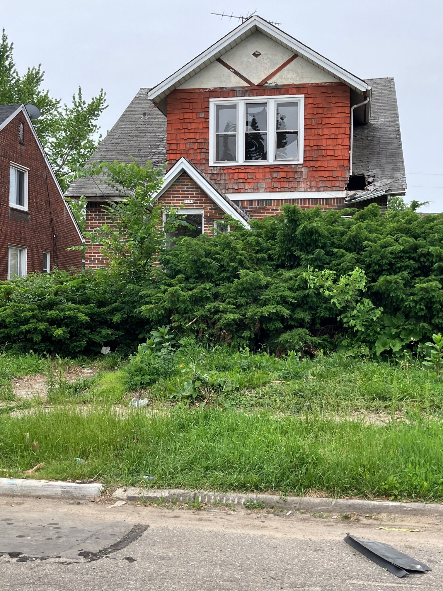 Blight Brigade Completing Our Search for Neglected Vacant Properties