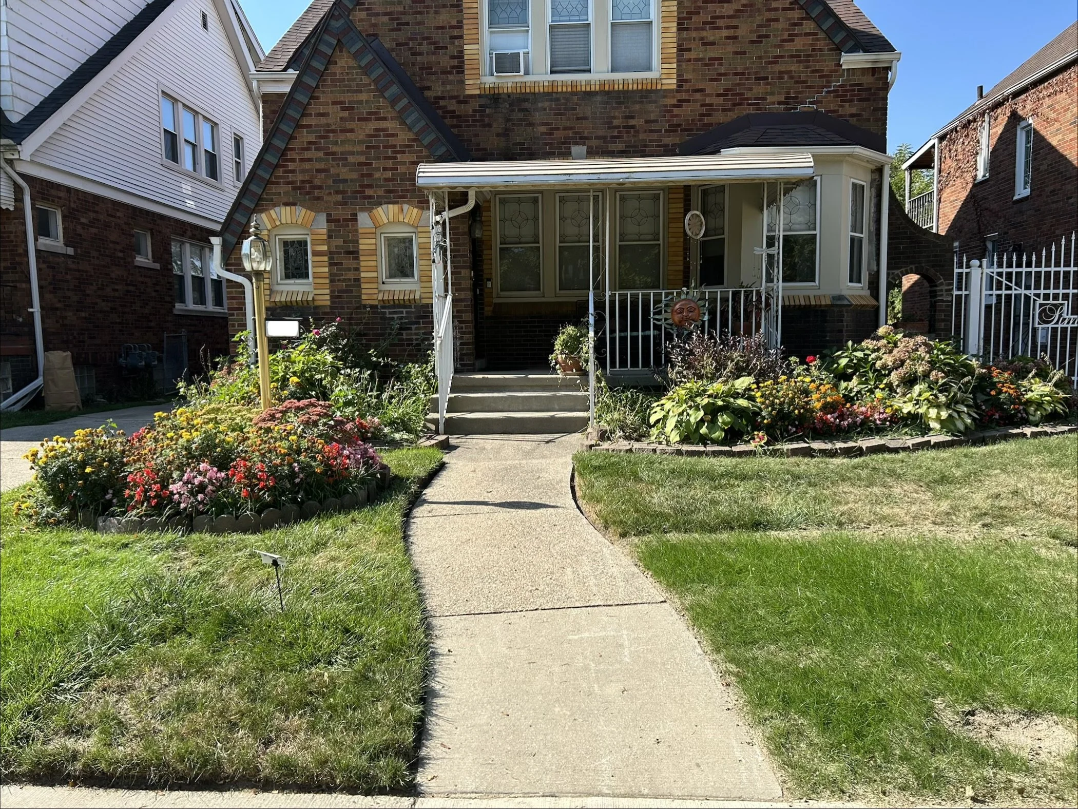 Curb Appeal: Wonder on Whittier