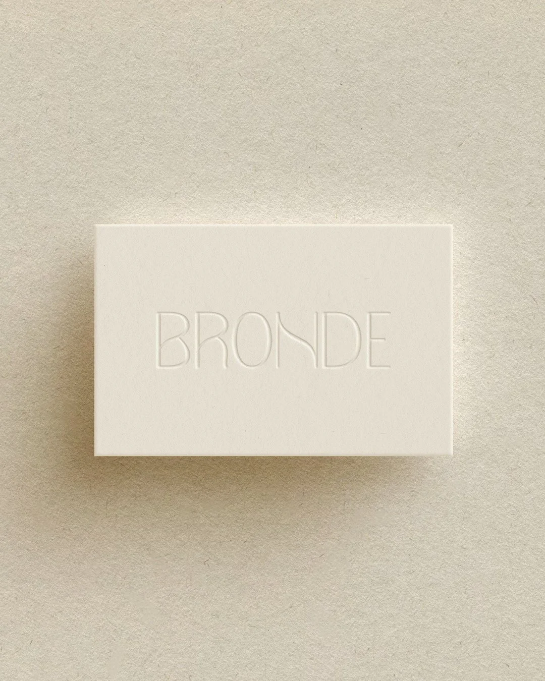 Pouta Creative - Brändisuunnittelu - Bronde - Kauneudenhoito