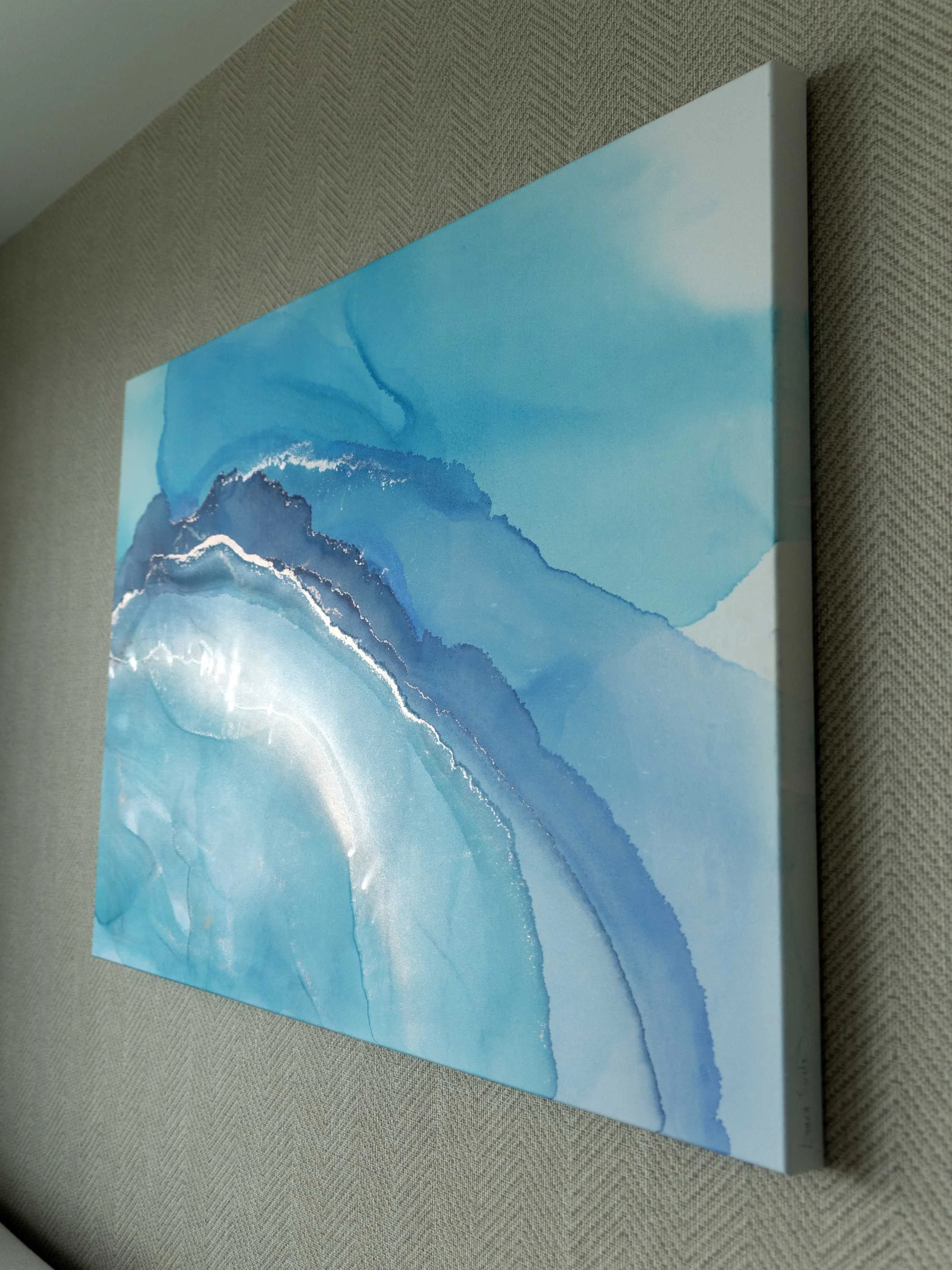 The Halos of Chasca-installation-2-mercury-laura-swale-fine-art.jpg